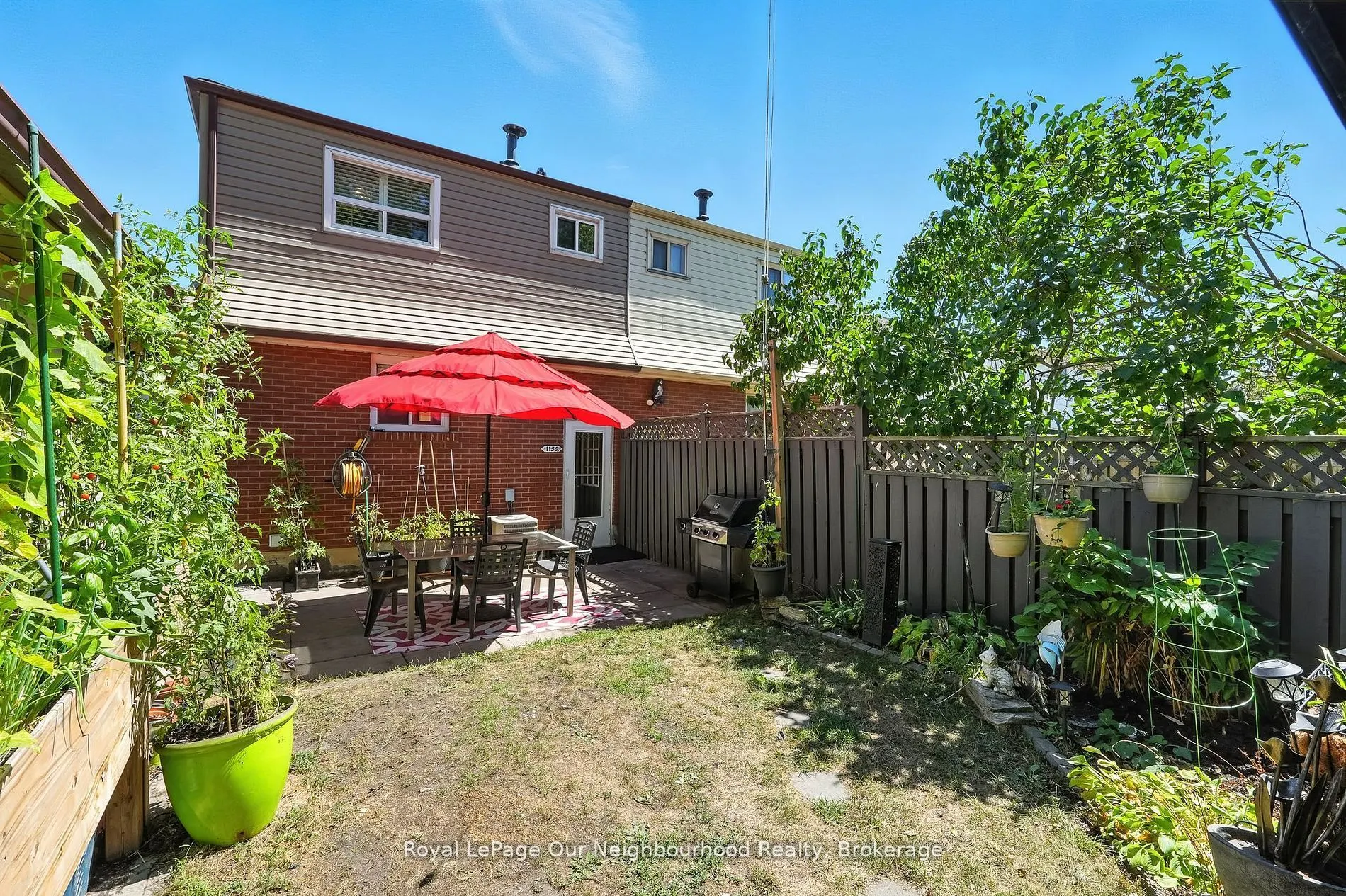 1156 Valley Court