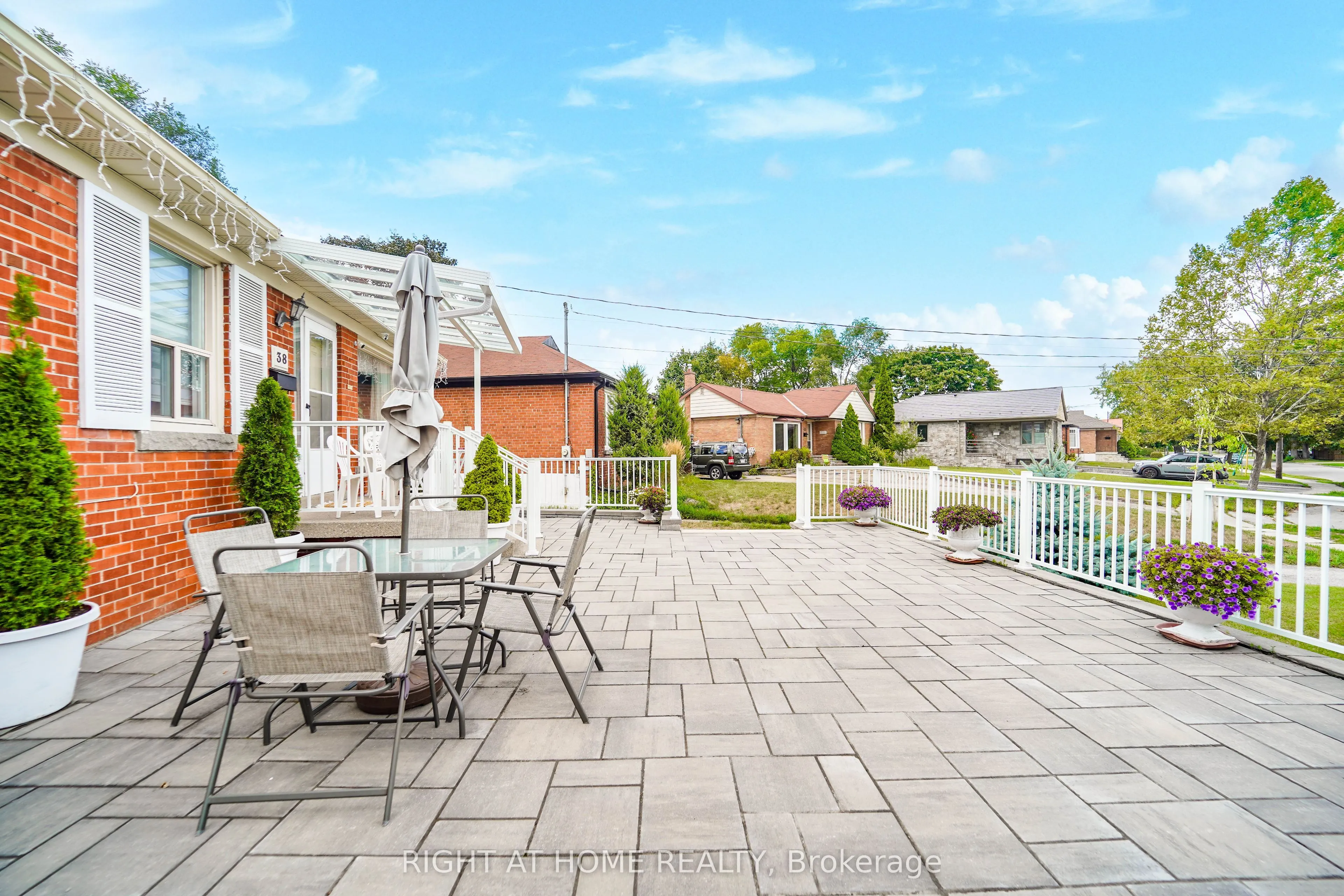38 Lingarde Drive
