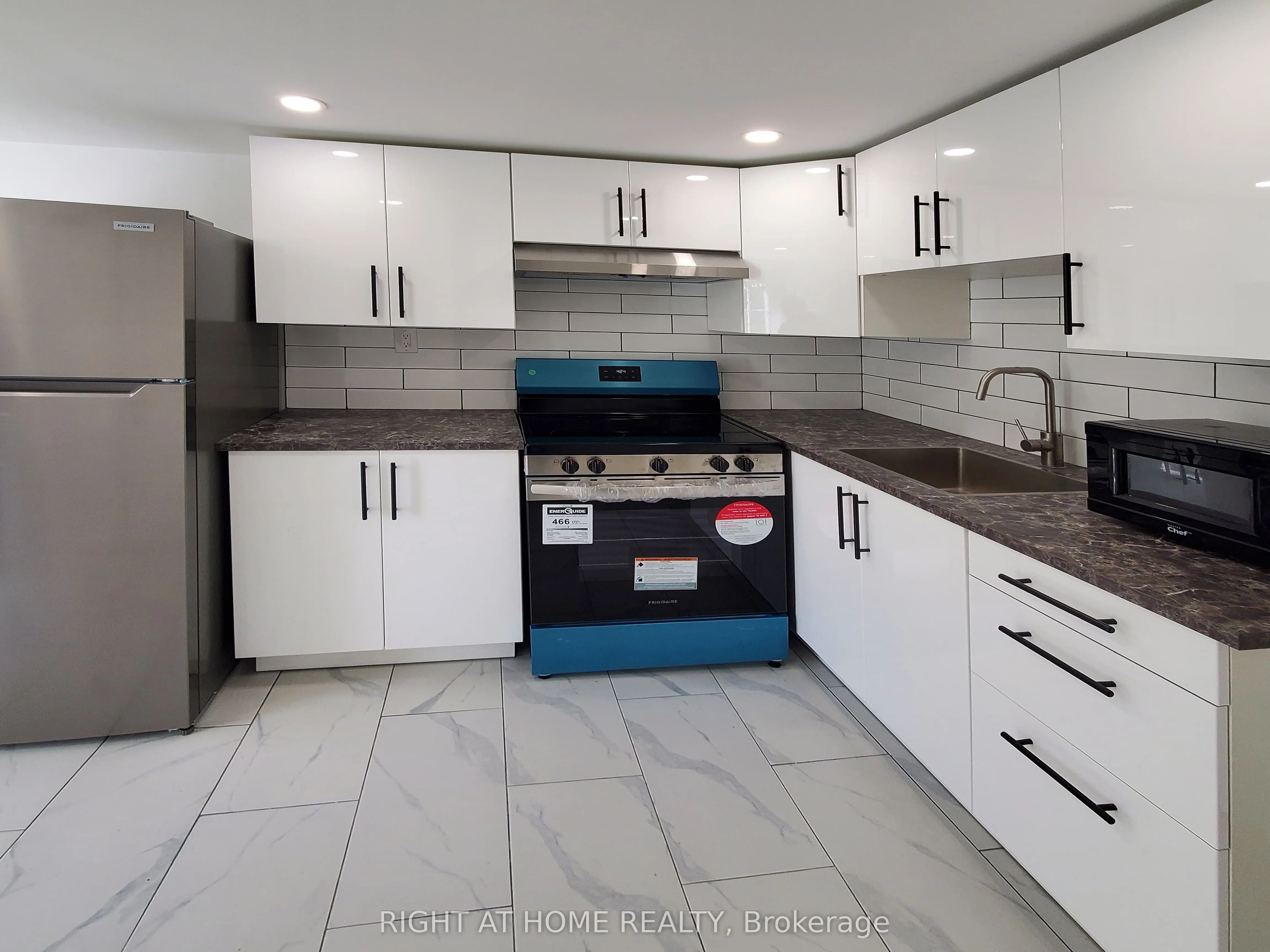 19 Tawn Crescent, #BSMT