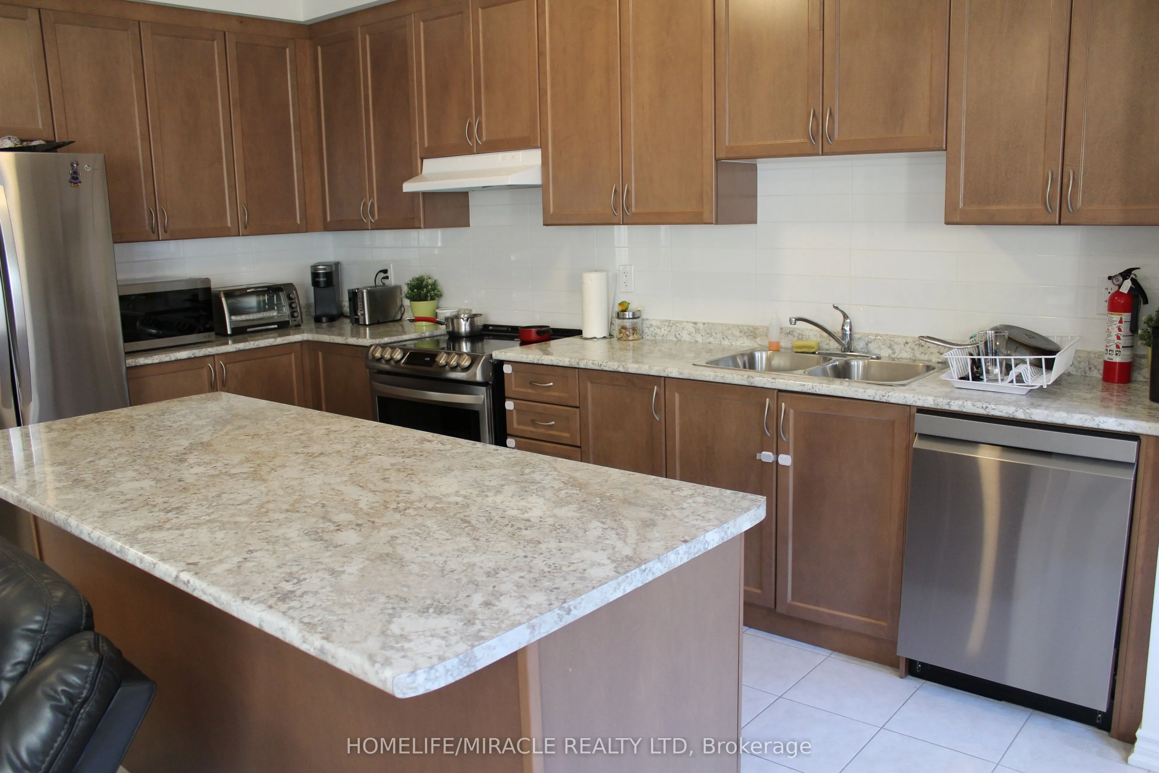 1108 Cameo Street