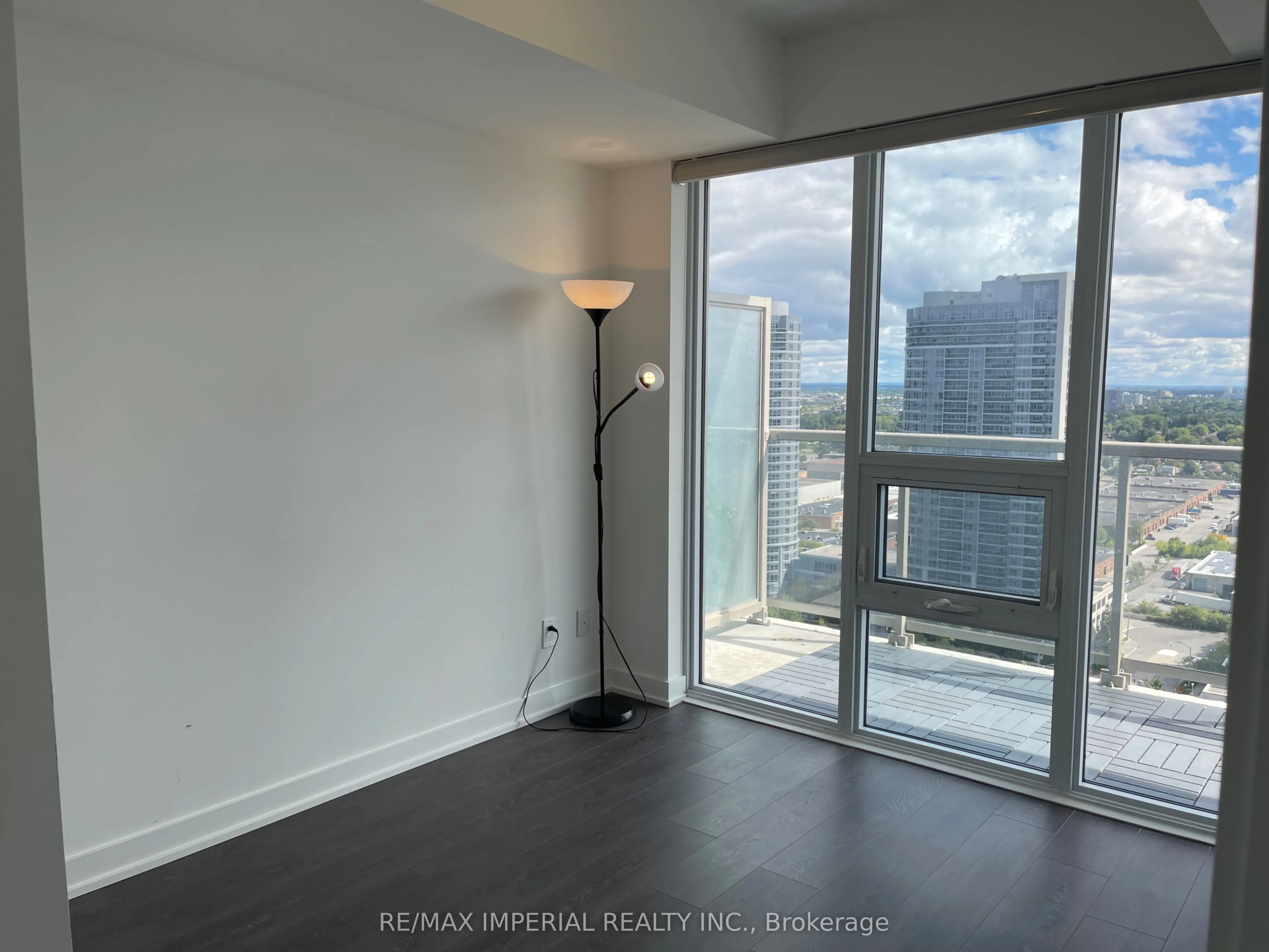 2033 Kennedy Road, #2508