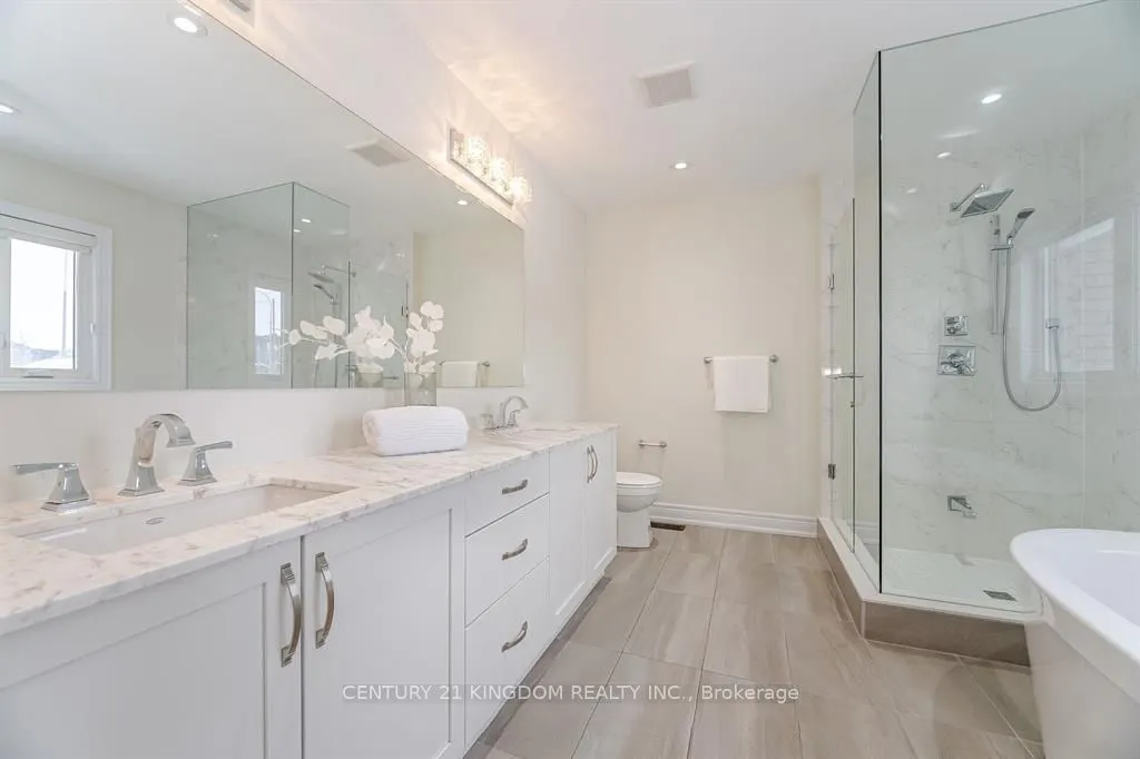 1219 Cactus Crescent