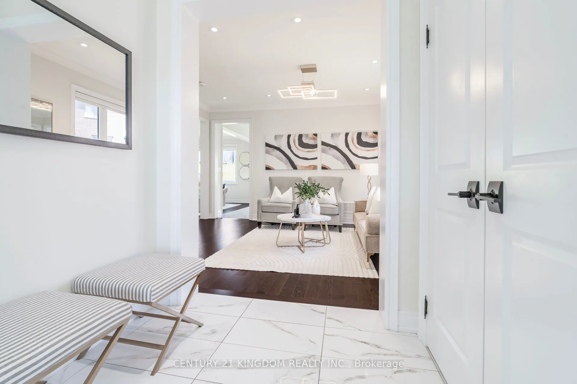 1219 Cactus Crescent