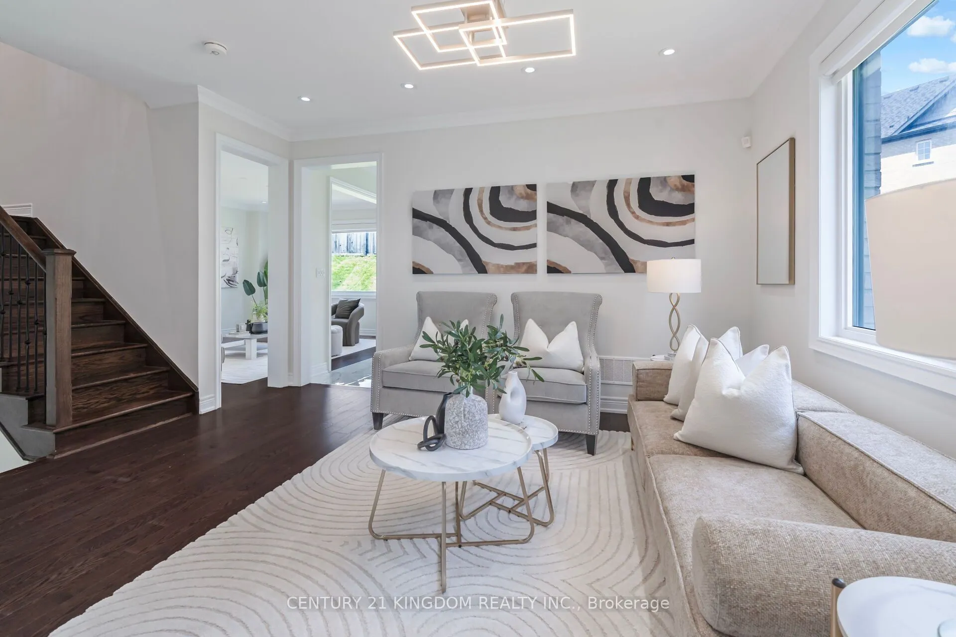 1219 Cactus Crescent