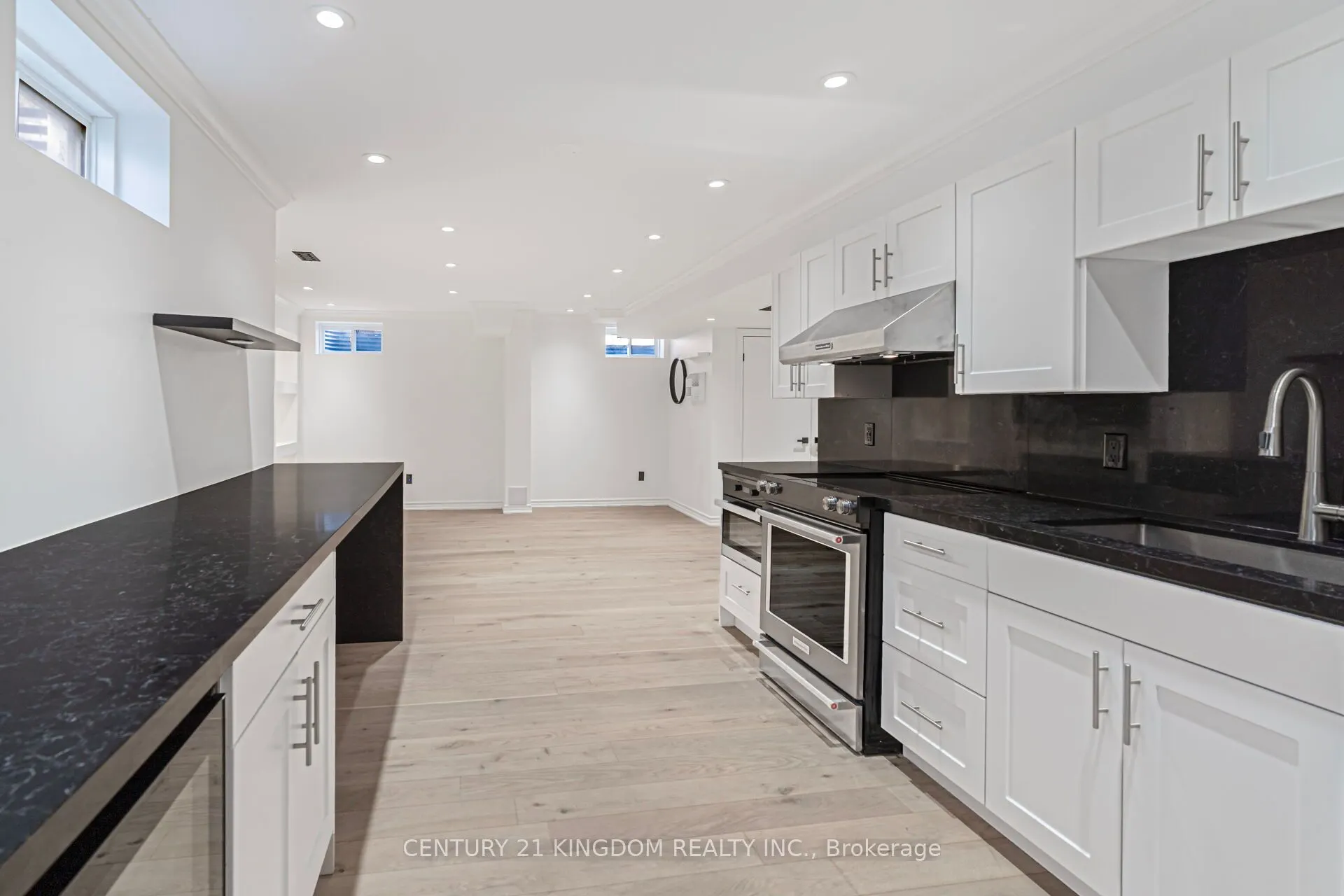 1219 Cactus Crescent