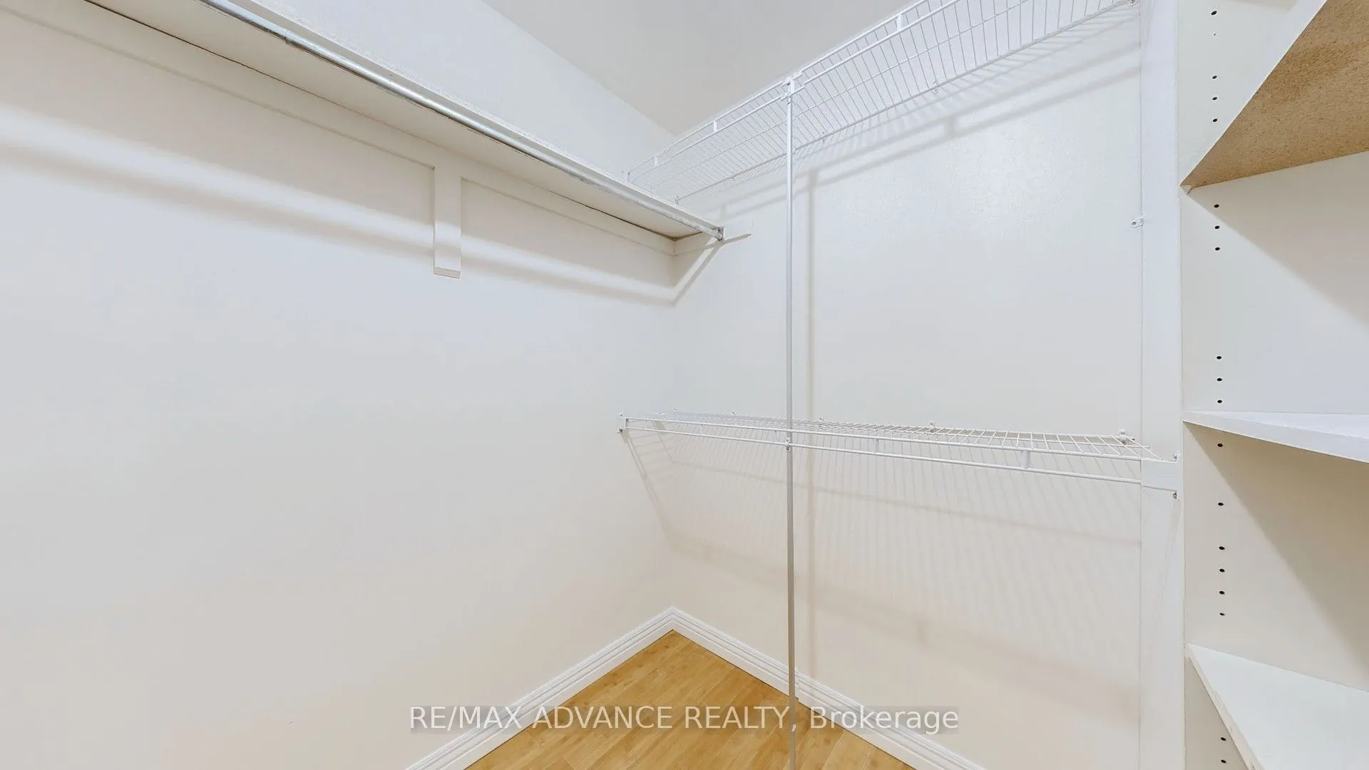 49 Havenview Road, #Upper
