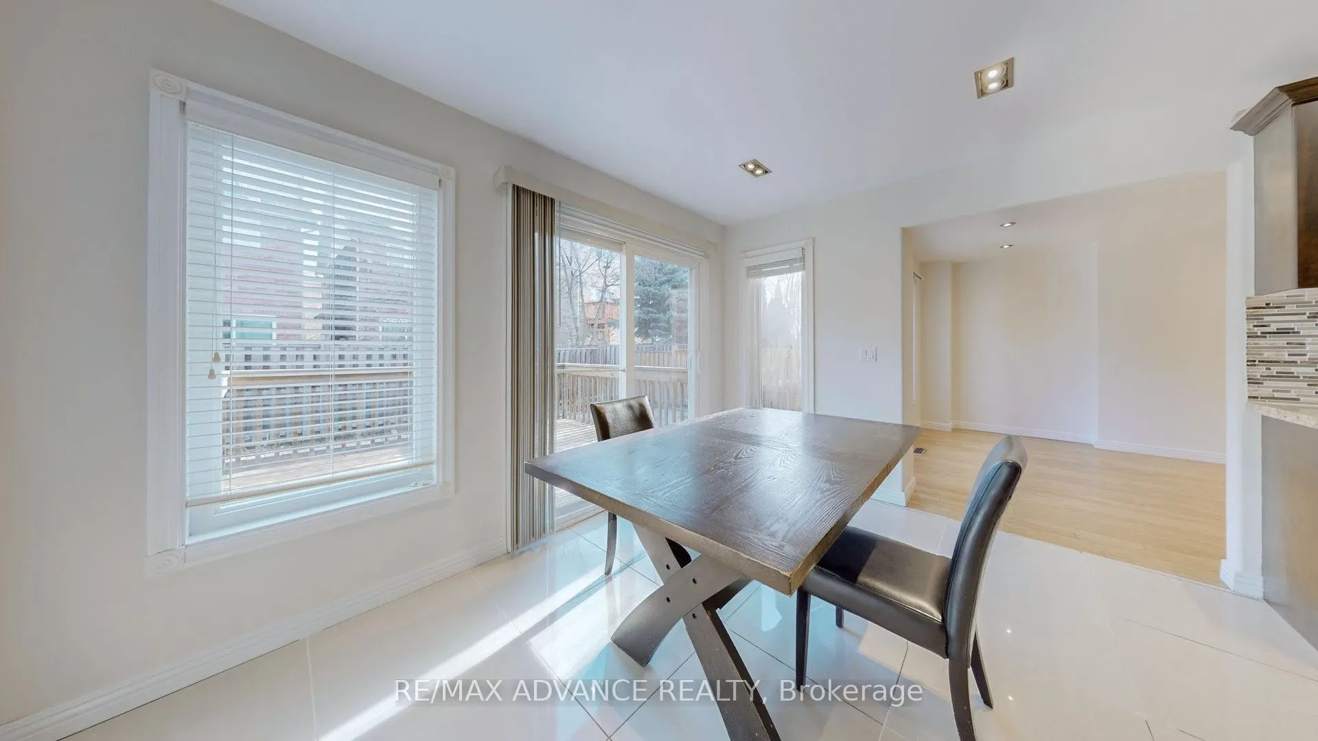 49 Havenview Road, #Upper