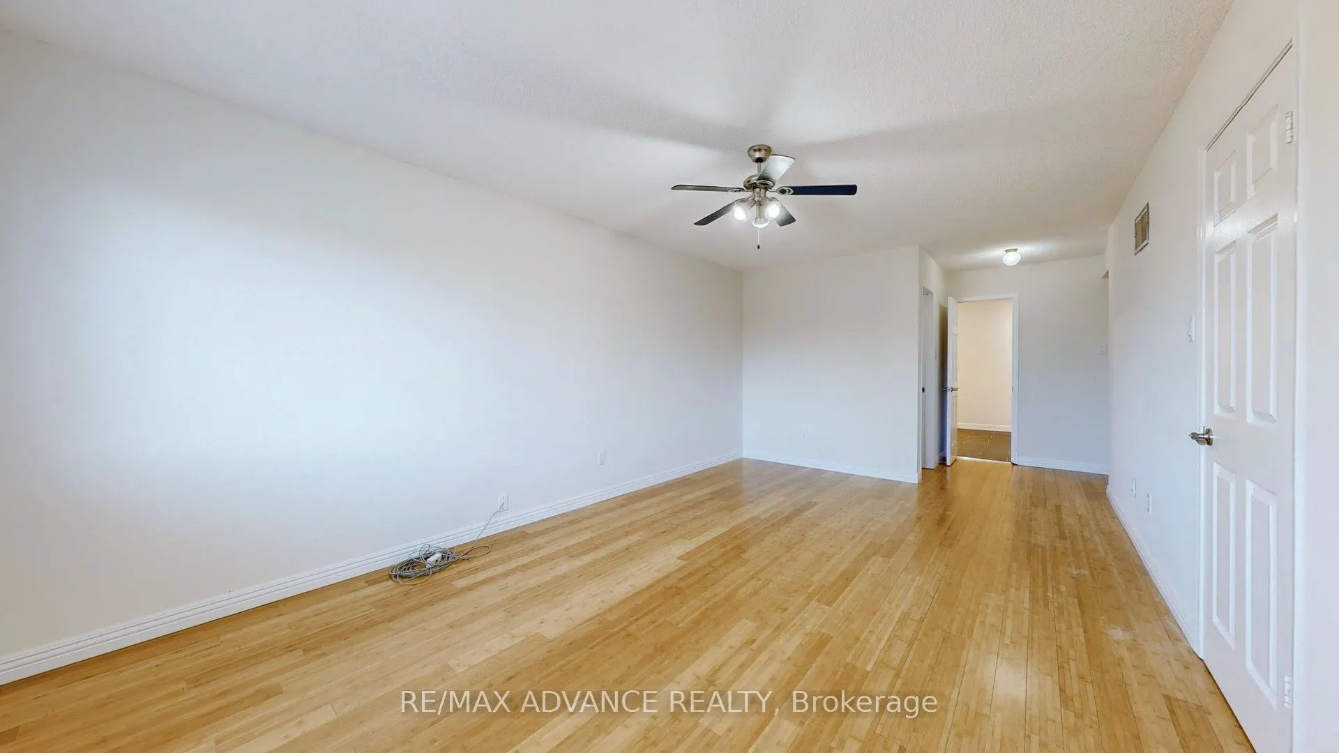 49 Havenview Road, #Upper