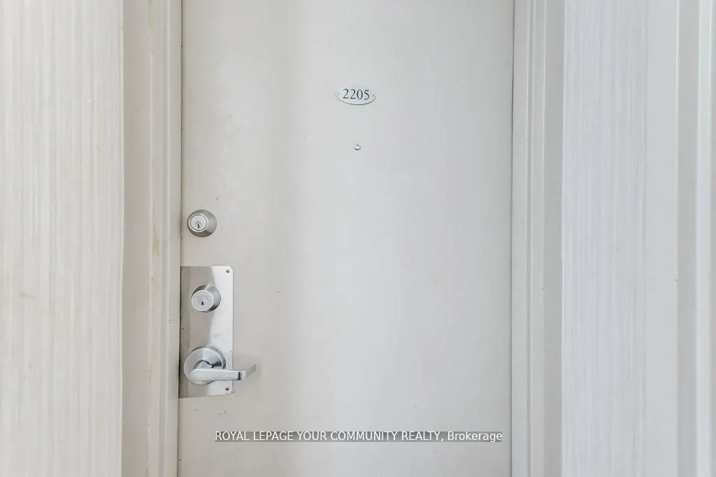 1 Massey Square, #2205