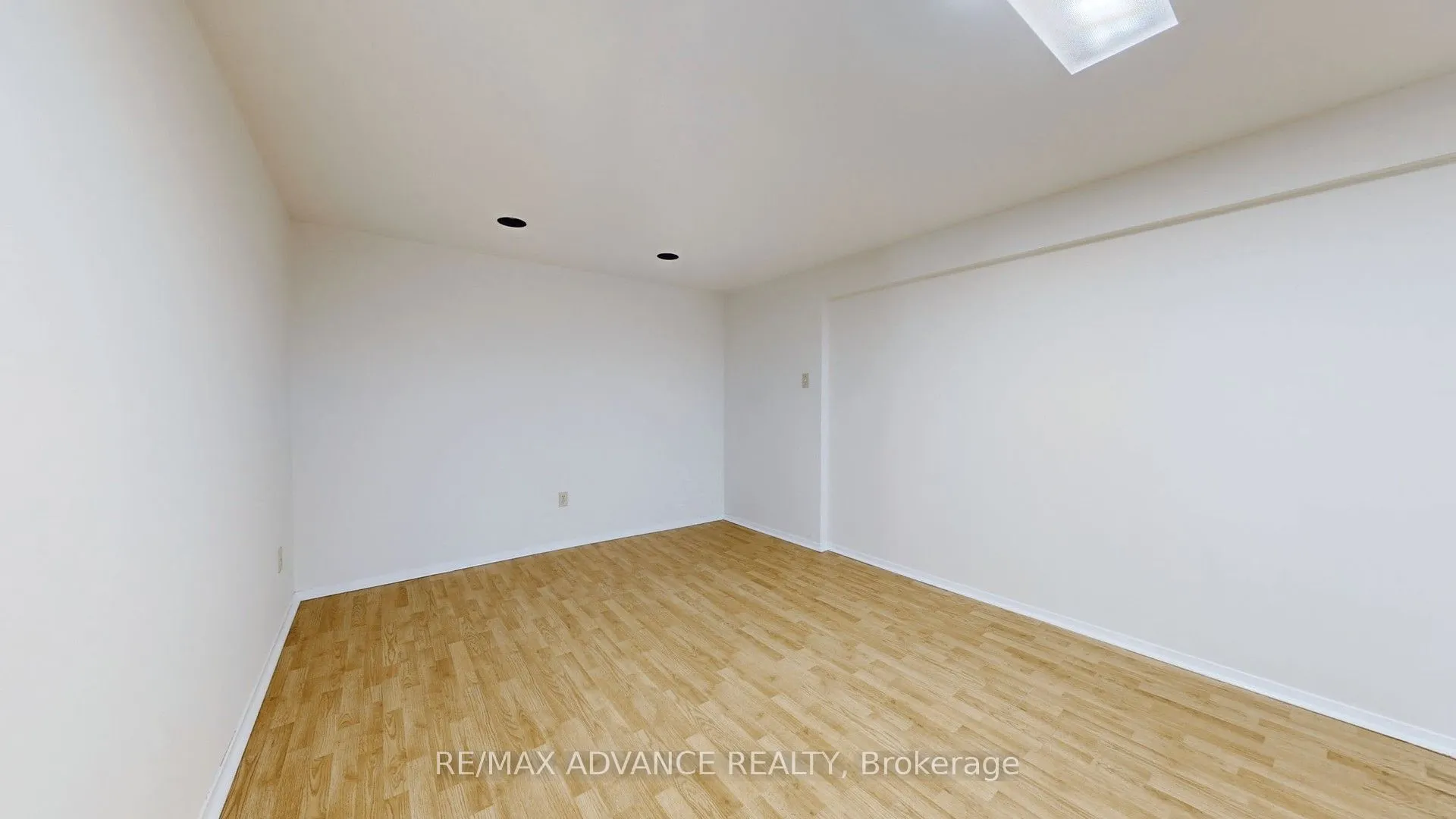 49 Havenview Road, #Lower