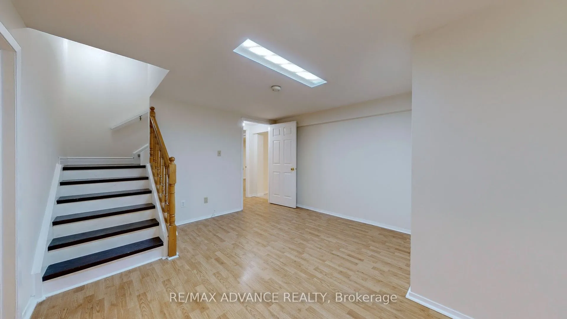 49 Havenview Road, #Lower