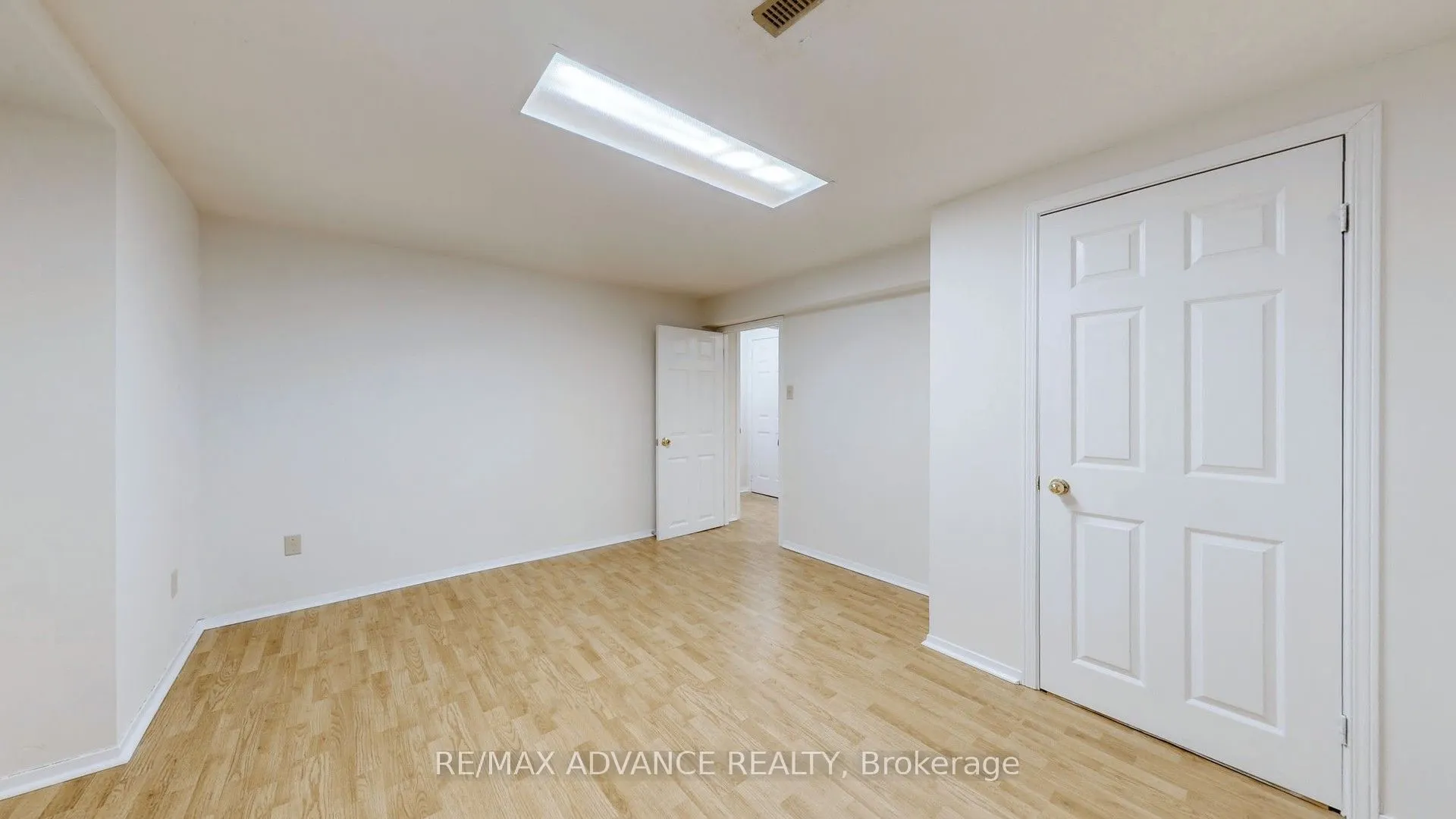49 Havenview Road, #Lower