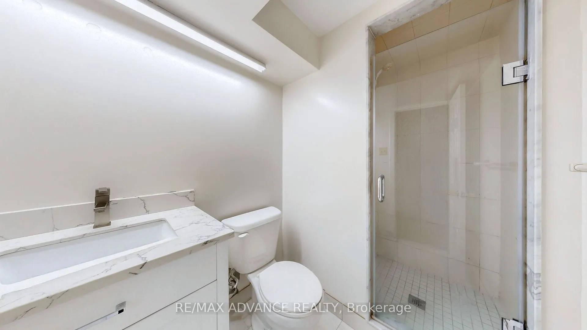 49 Havenview Road, #Lower
