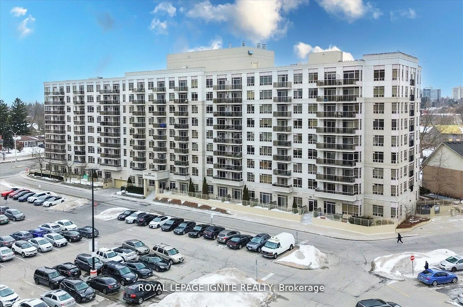 3650 Kingston Road, #808