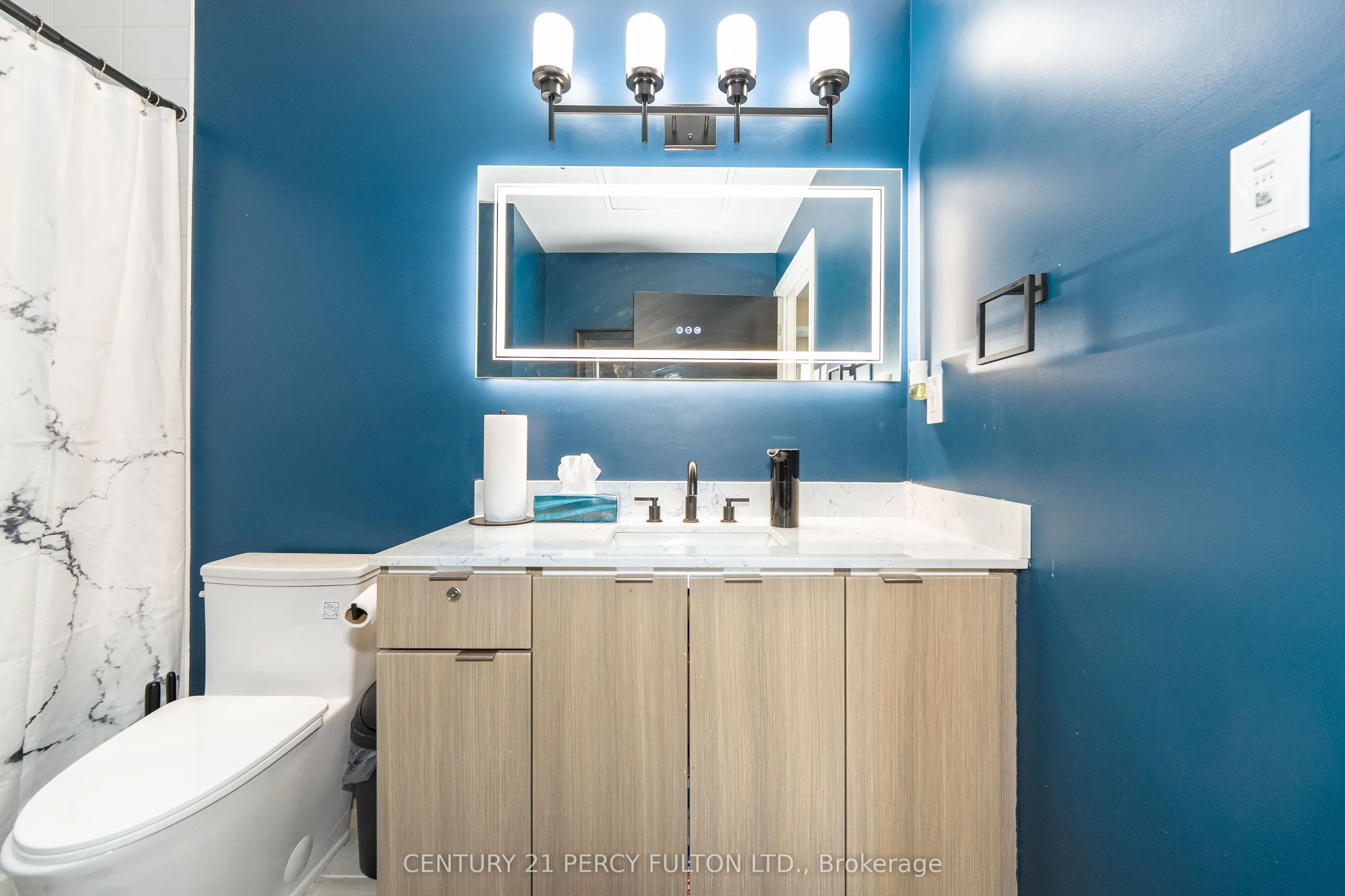 20 Orchid Place Drive, #202