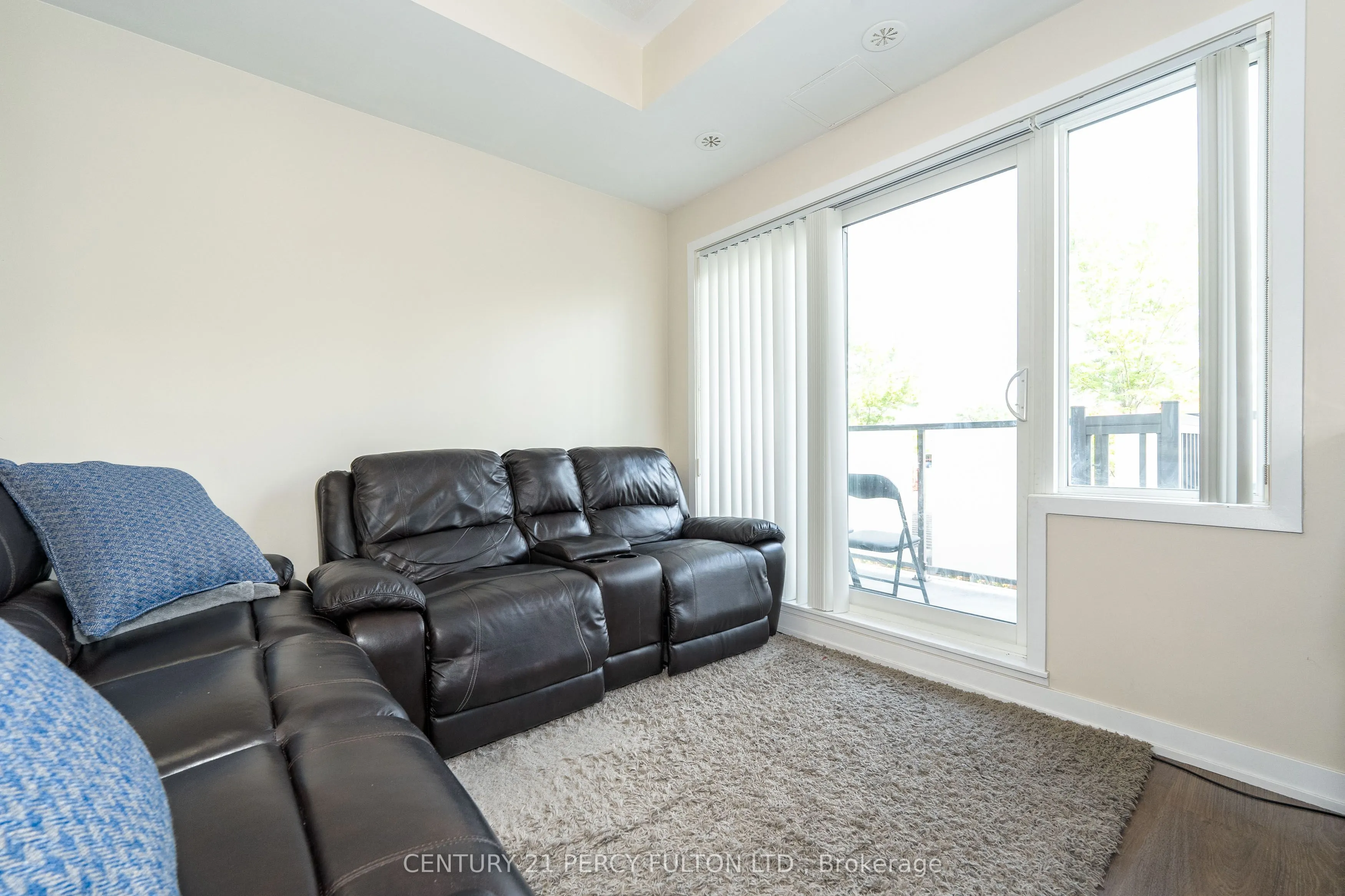20 Orchid Place Drive, #202