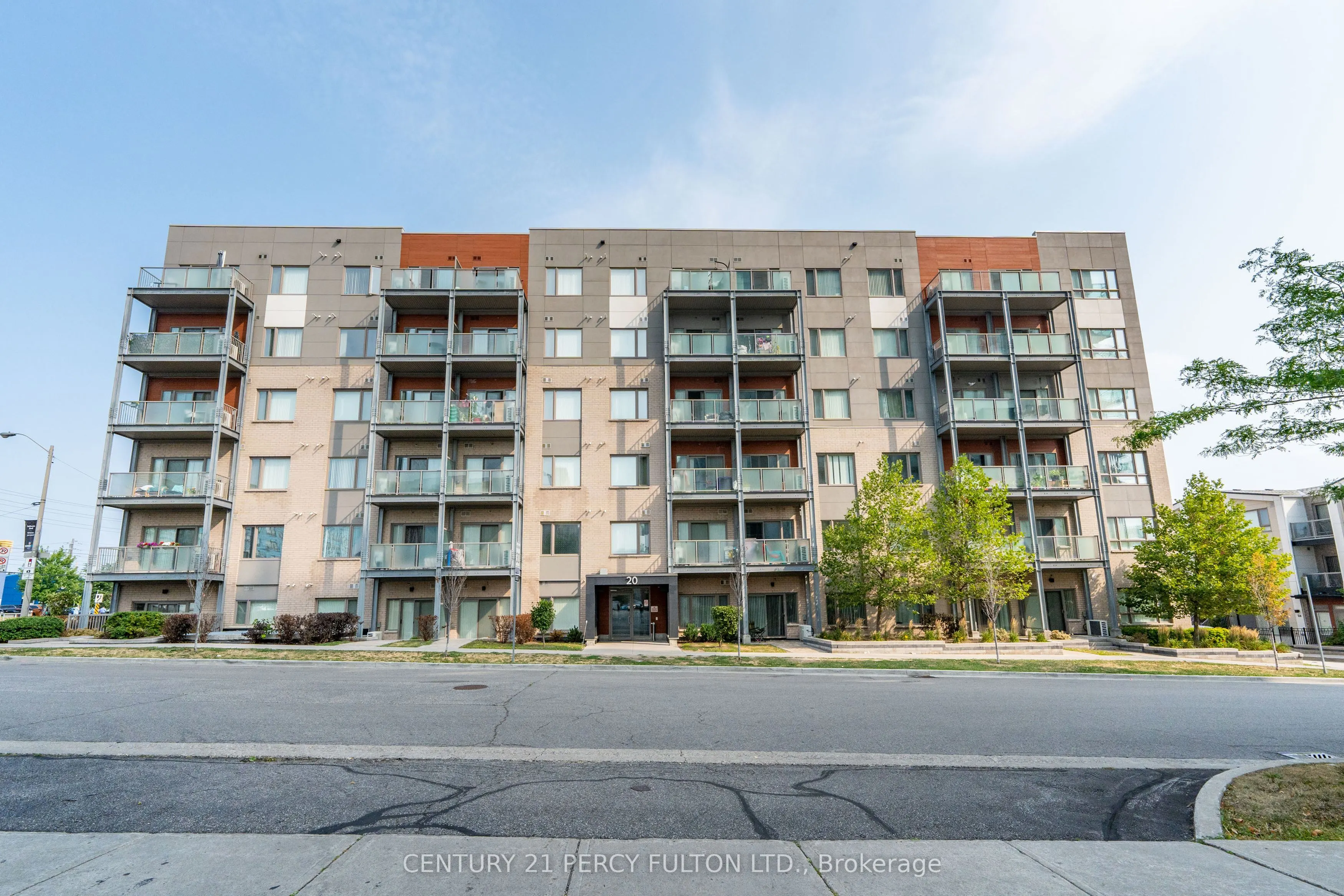 20 Orchid Place Drive, #202