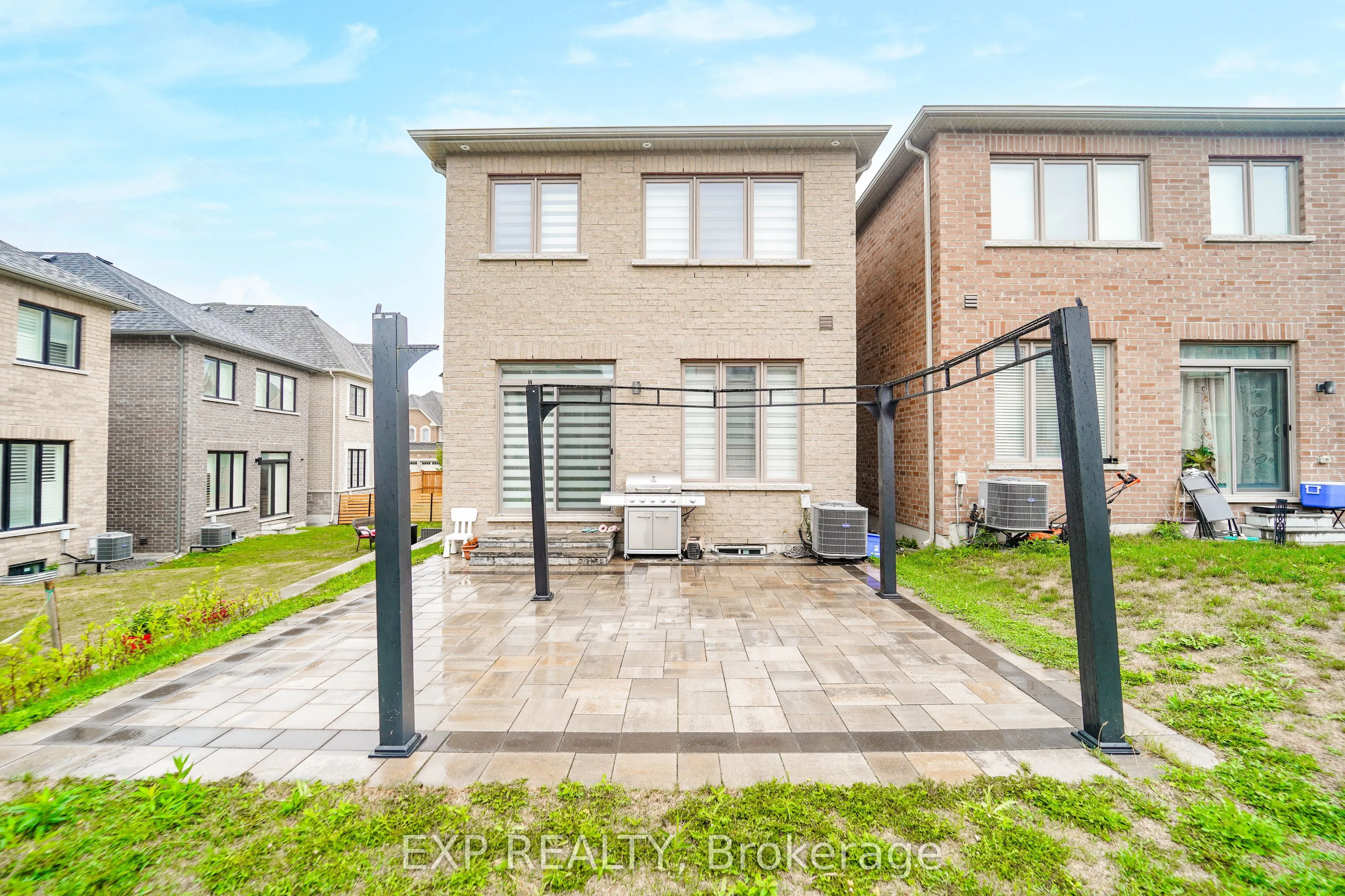 25 Christine Elliott Avenue