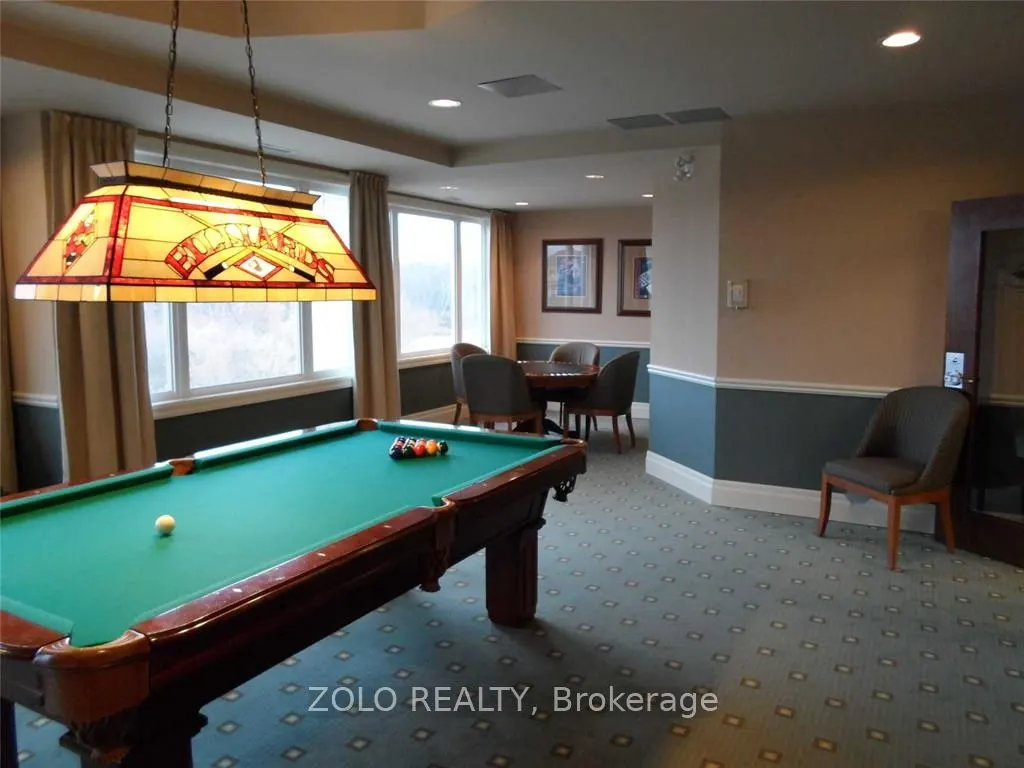 50 Lakebreeze Drive, #215