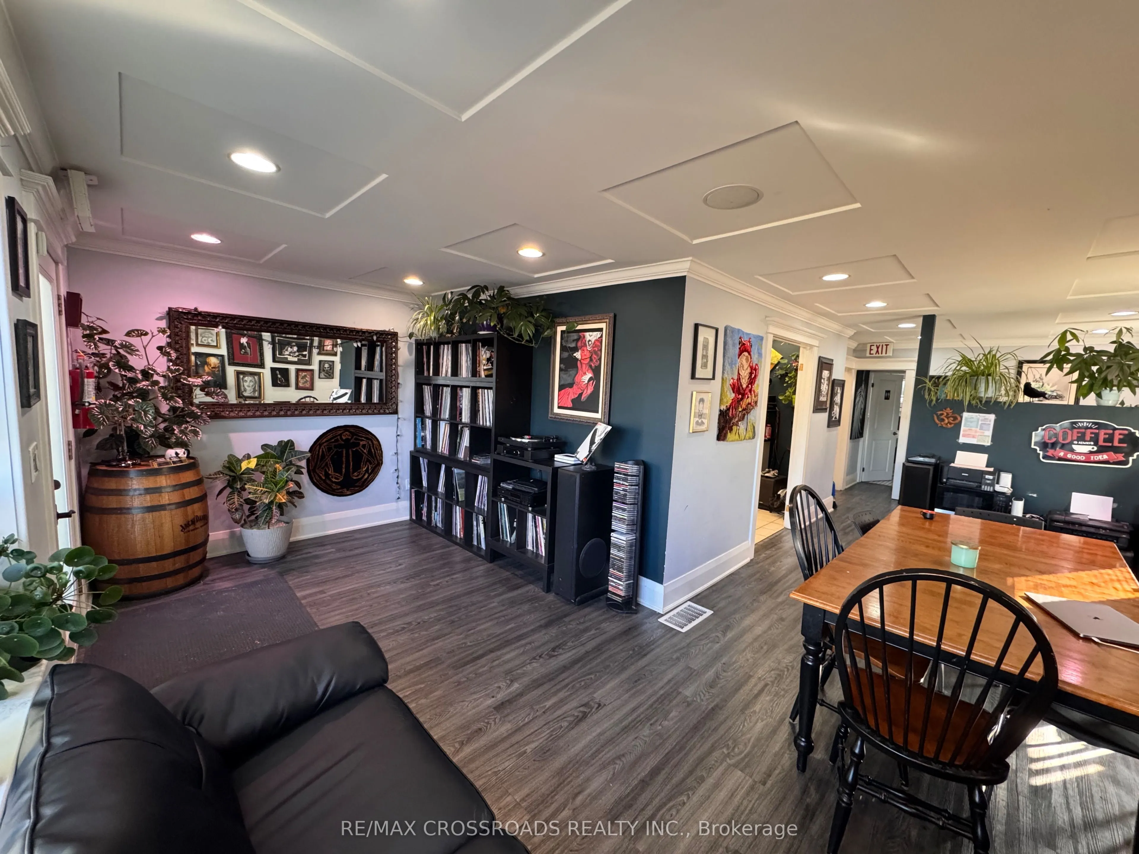 951 Simcoe Street N