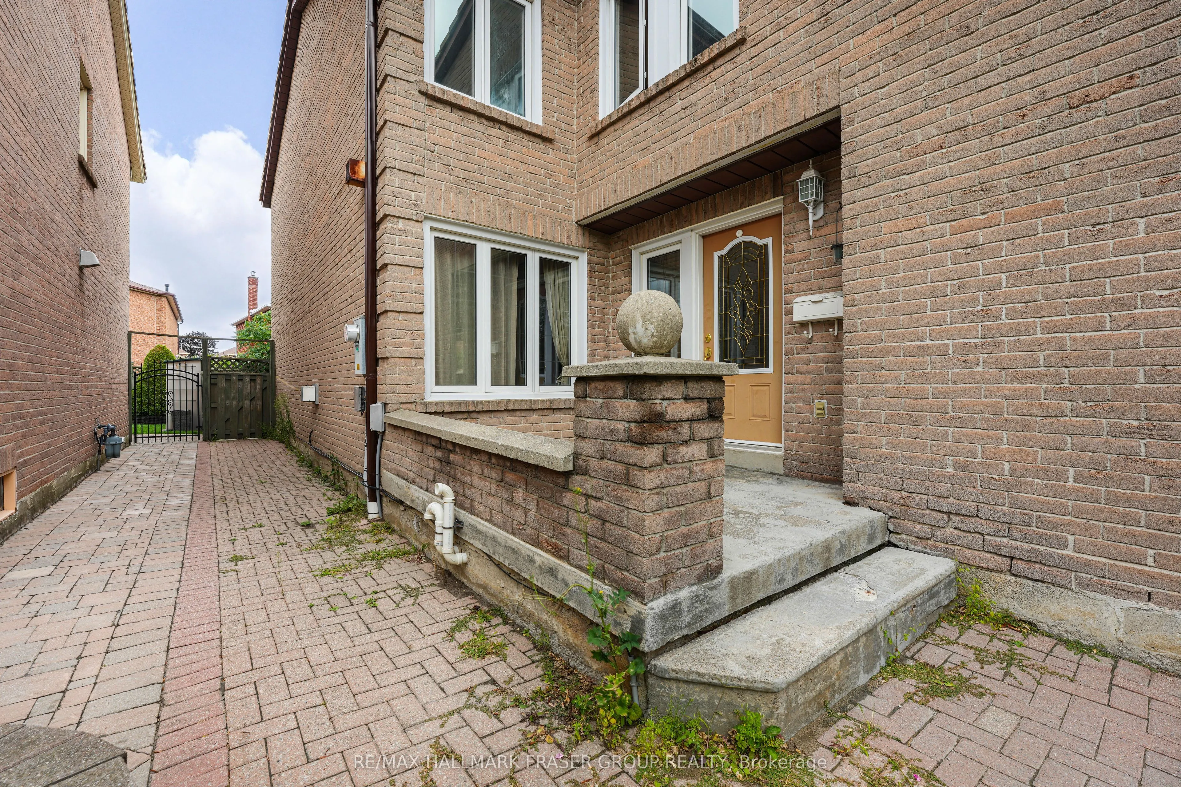 44 Carlisle Crescent, #Basement