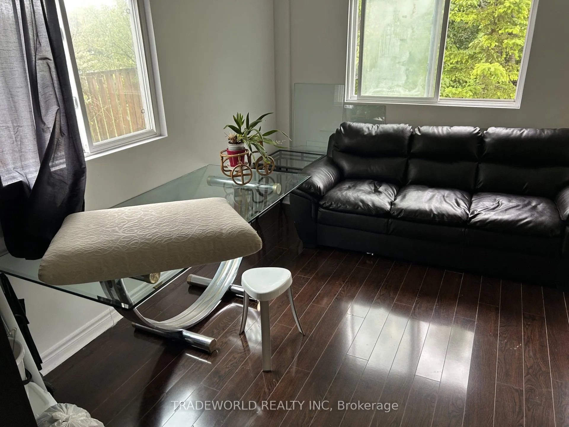 24 Keon Place