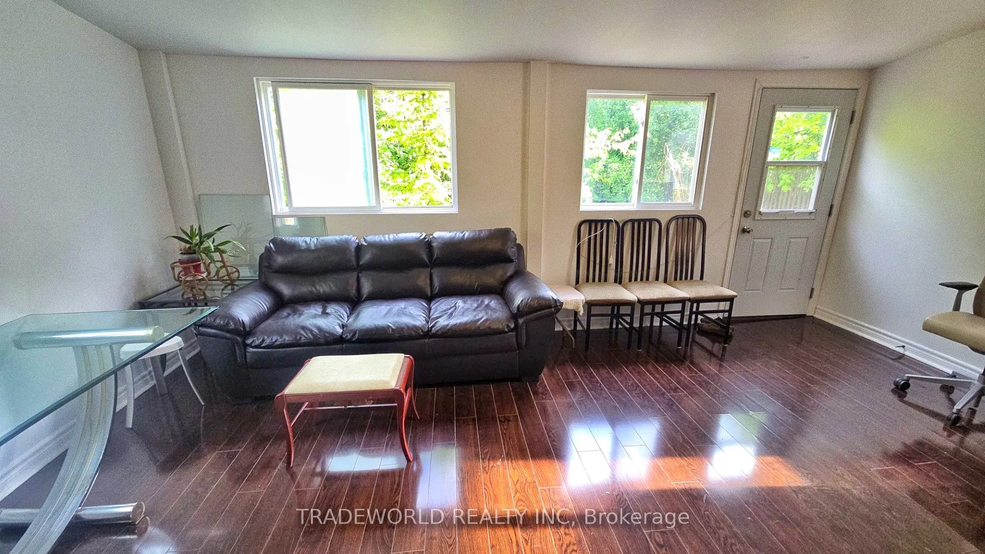 24 Keon Place