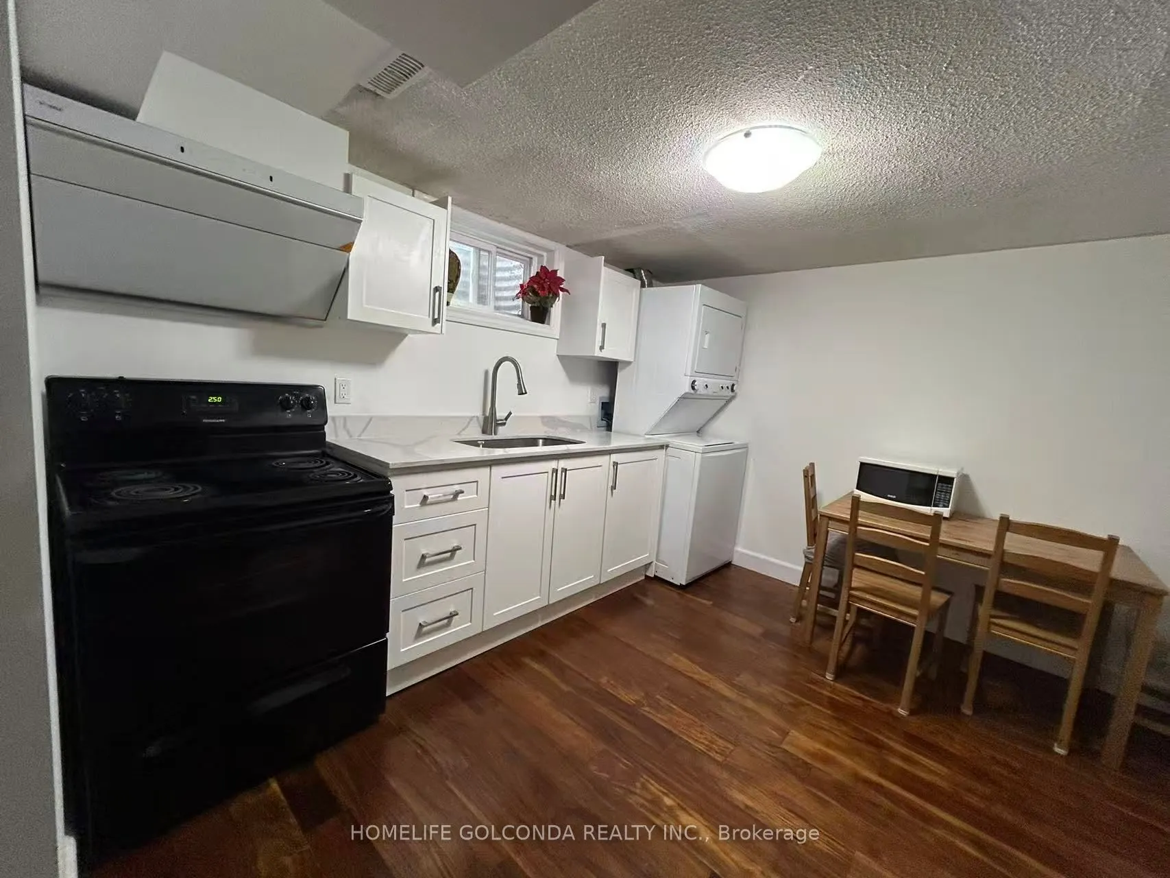 150 Palmdale Drive, #22 - lower level