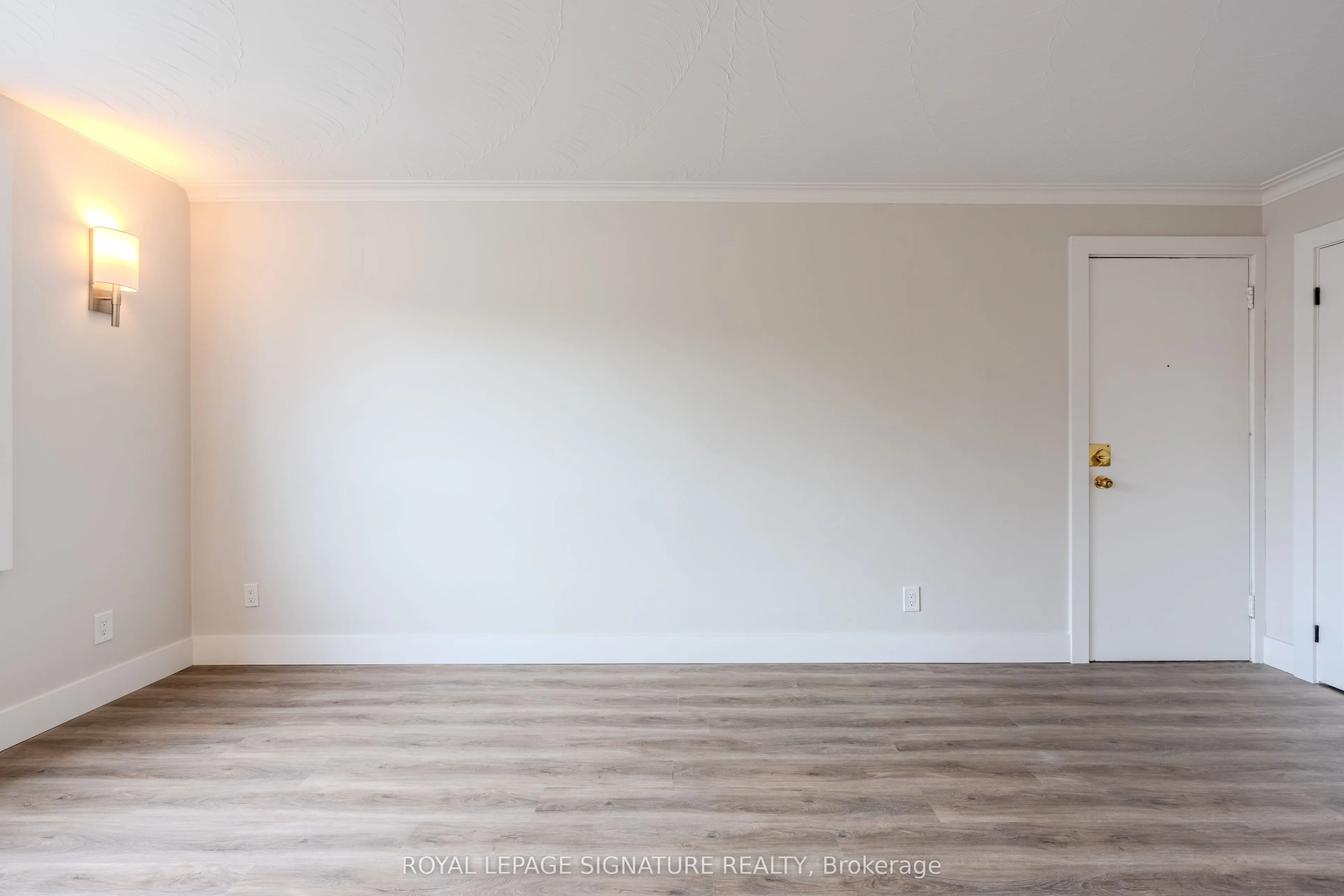 1 Hassard Avenue, #3