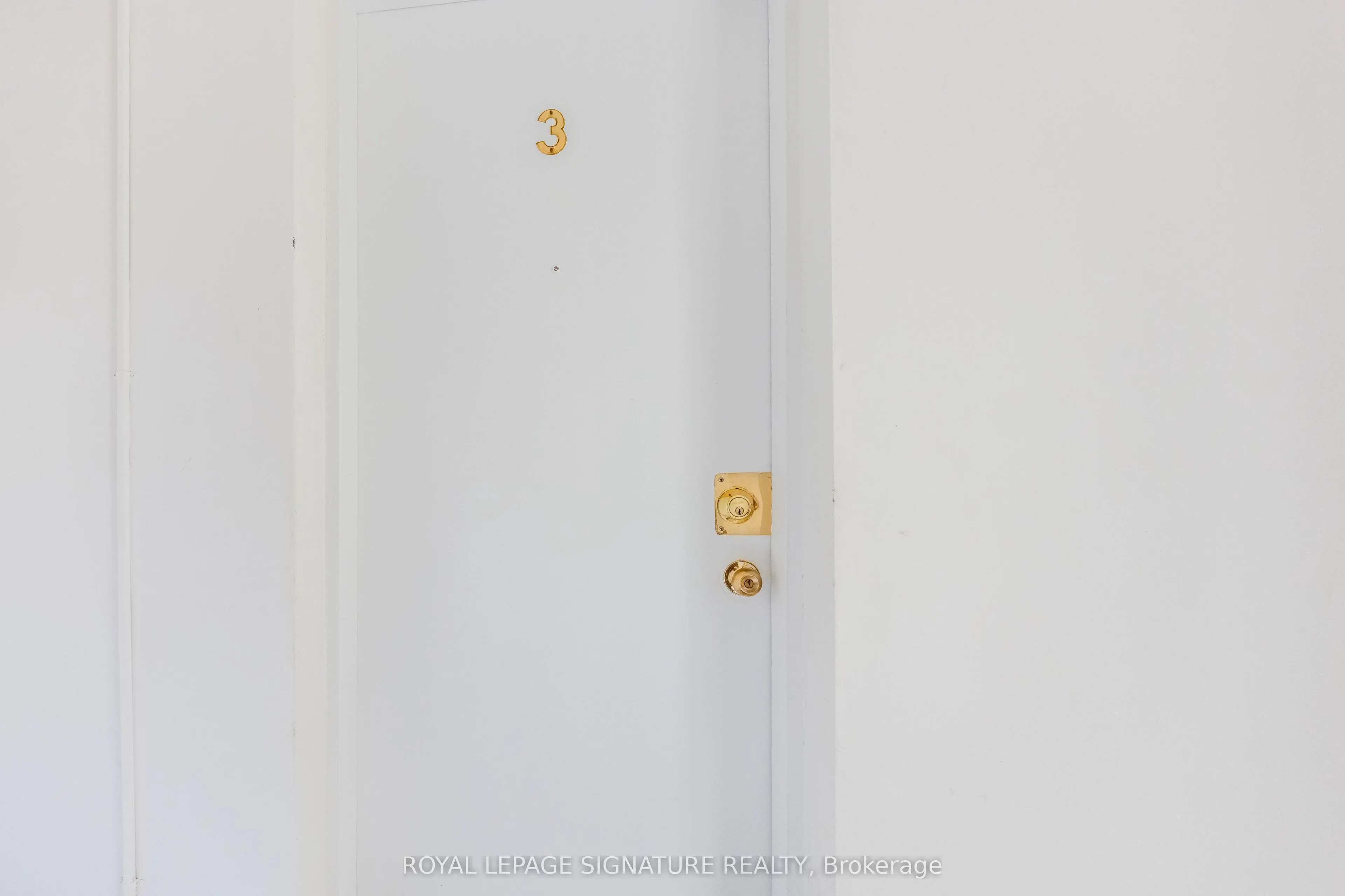 1 Hassard Avenue, #3