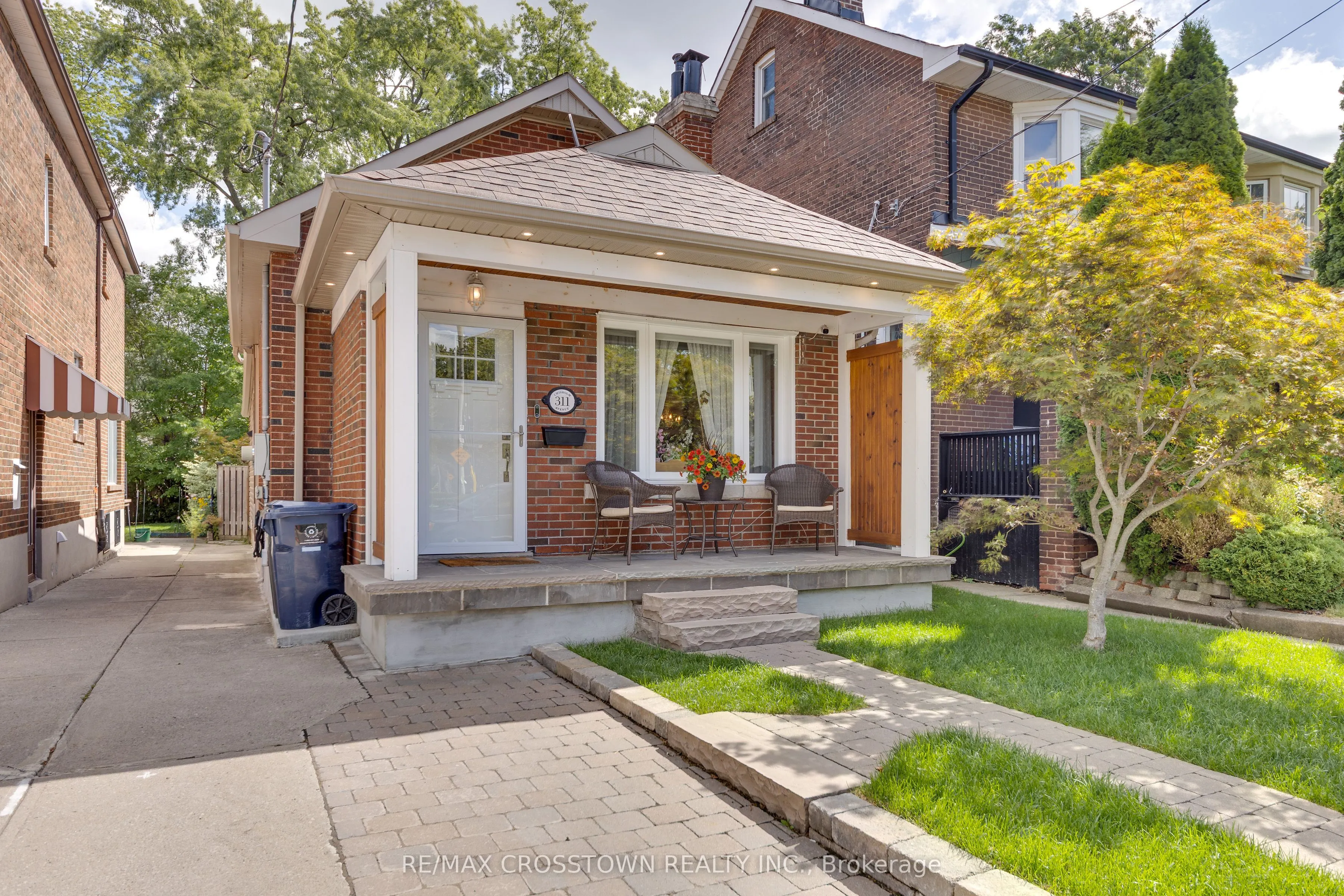 311 Chisholm Avenue
