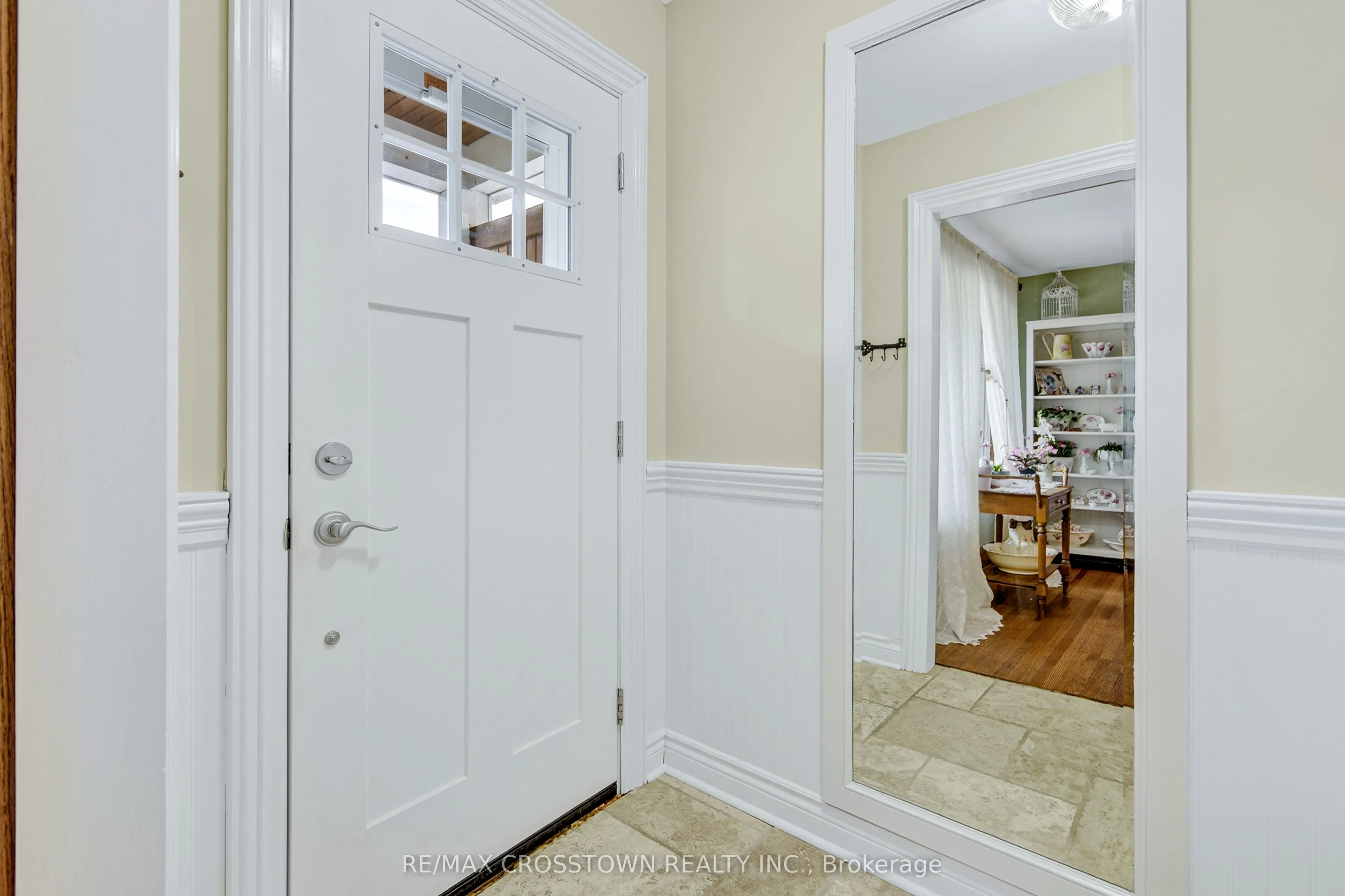 311 Chisholm Avenue