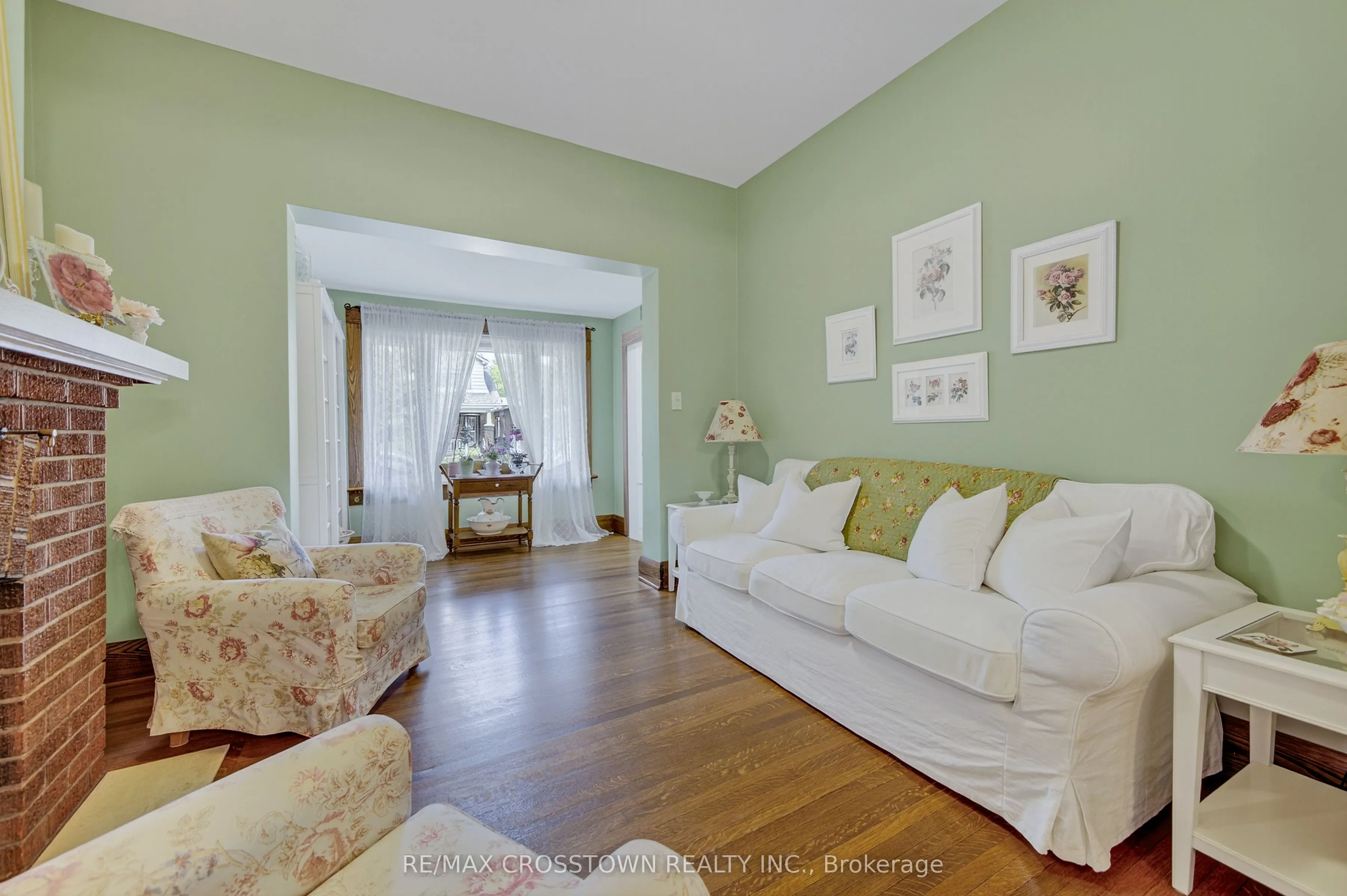 311 Chisholm Avenue