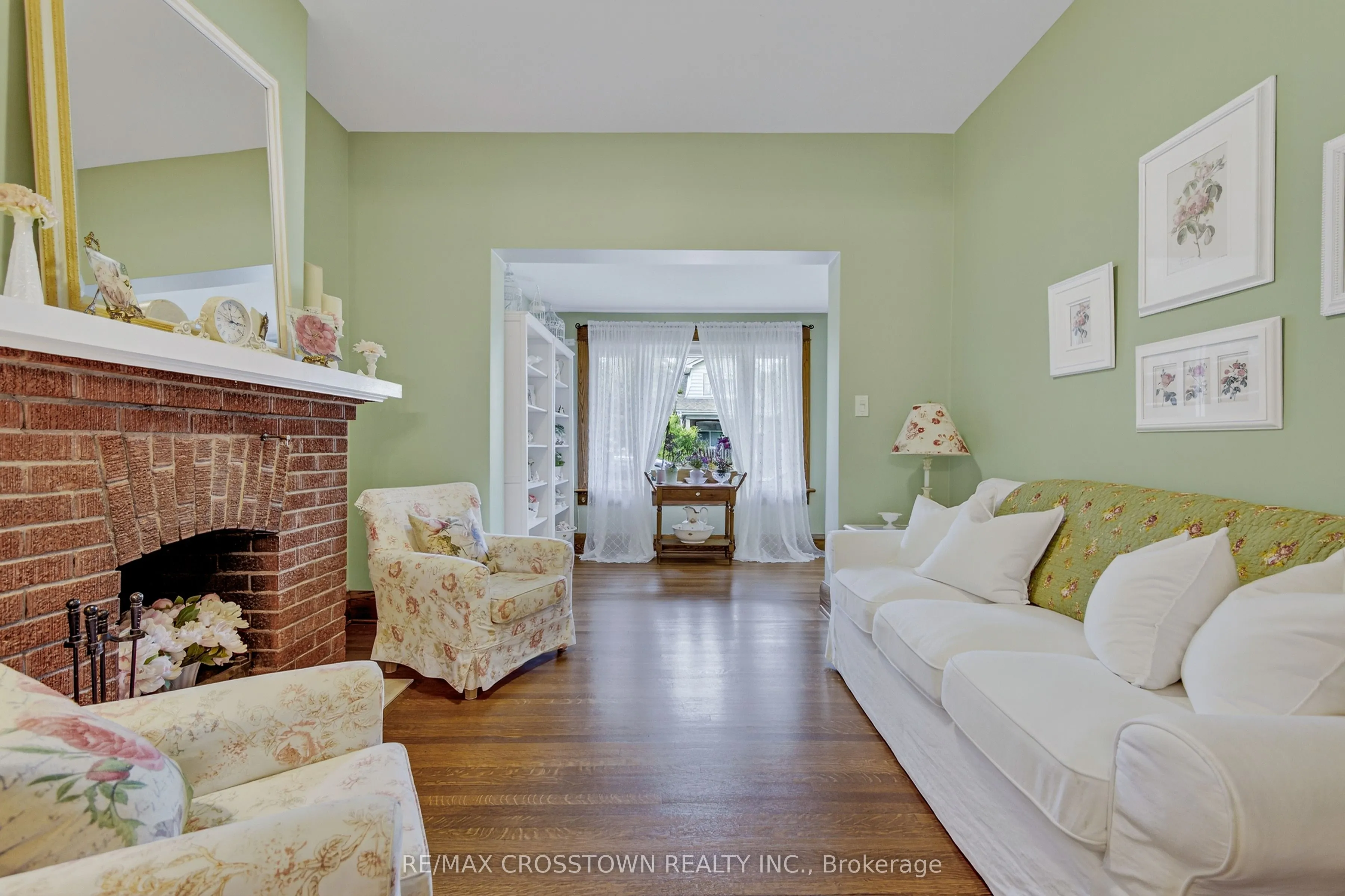 311 Chisholm Avenue