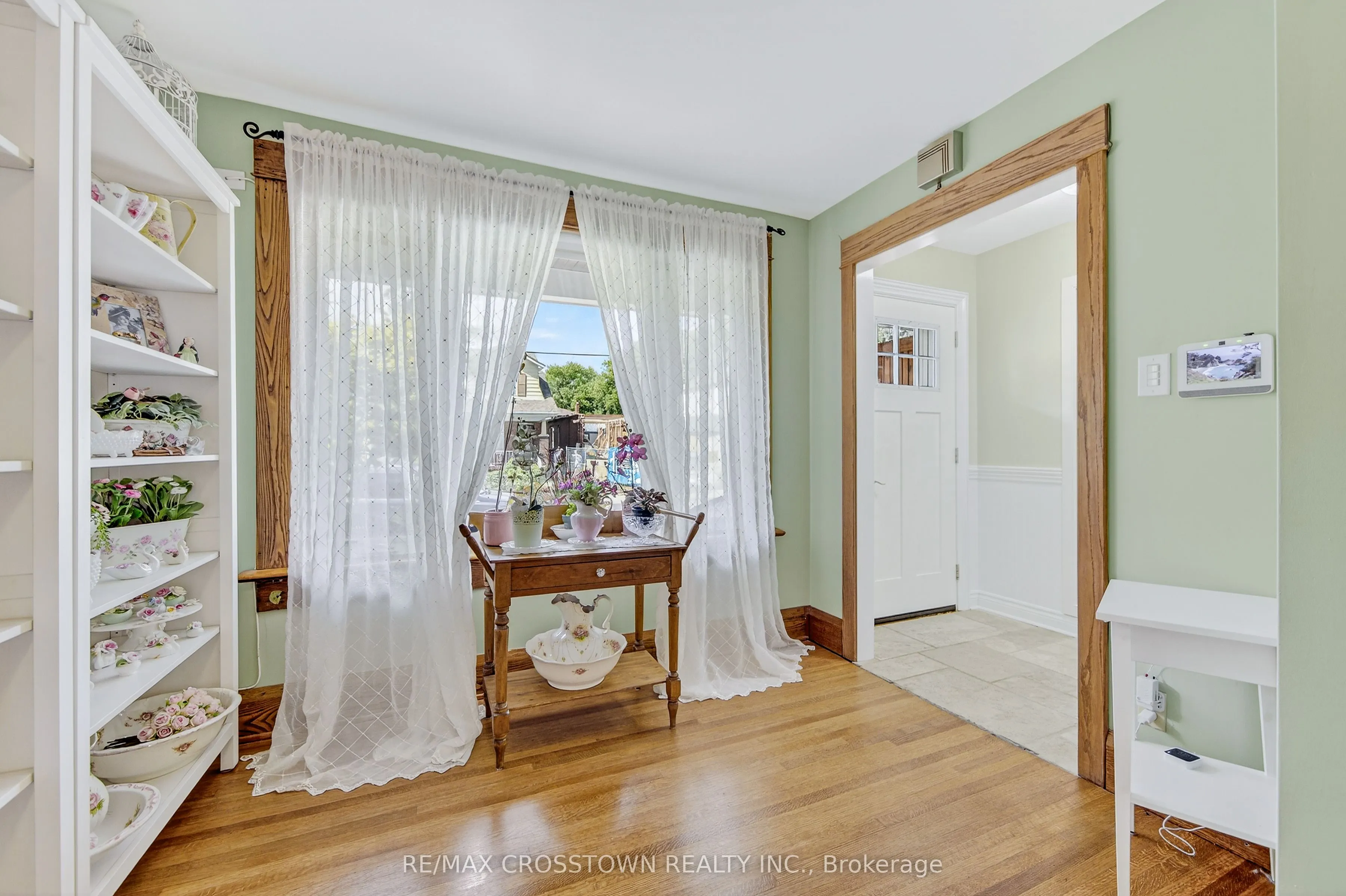 311 Chisholm Avenue