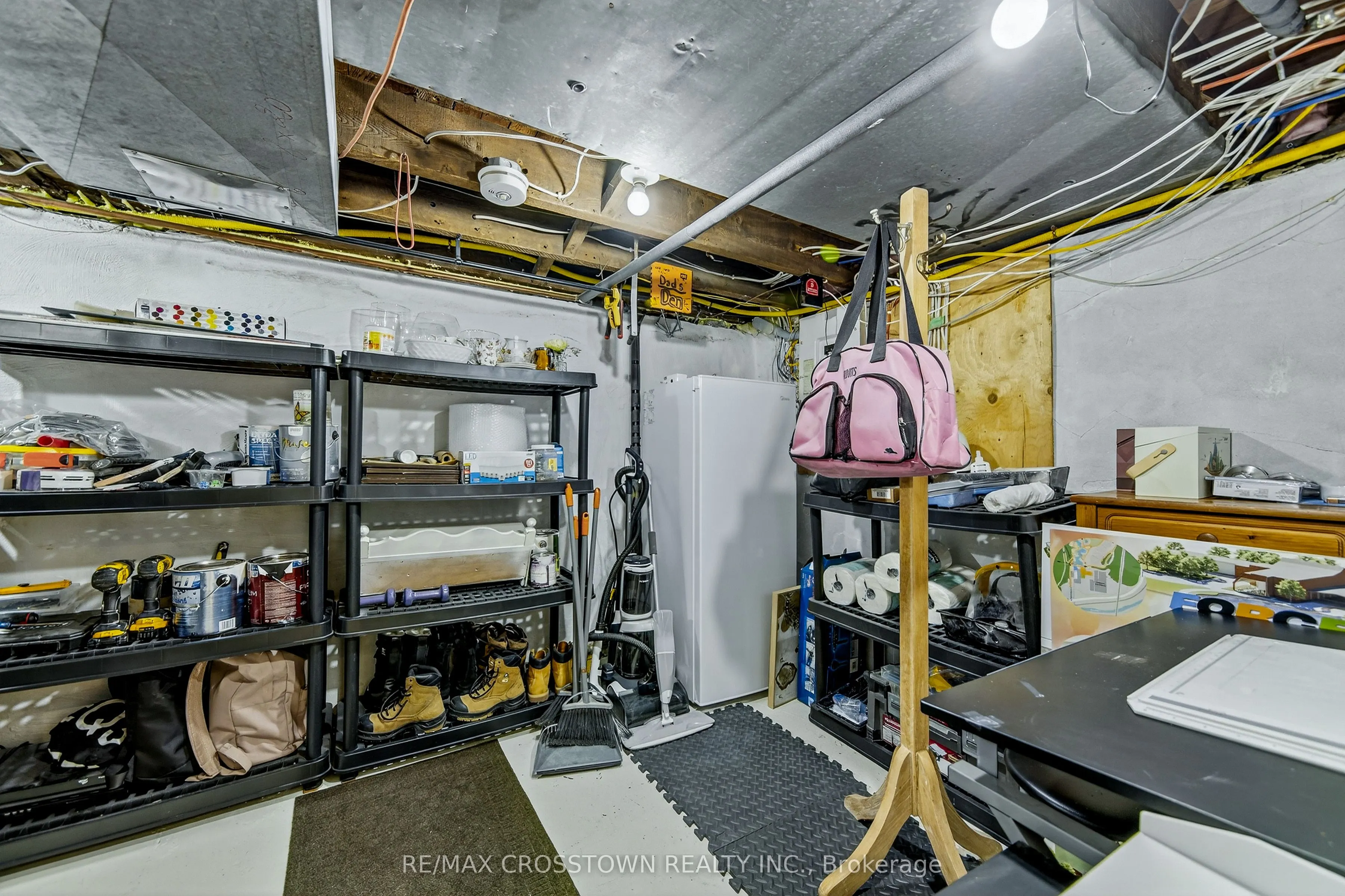 311 Chisholm Avenue
