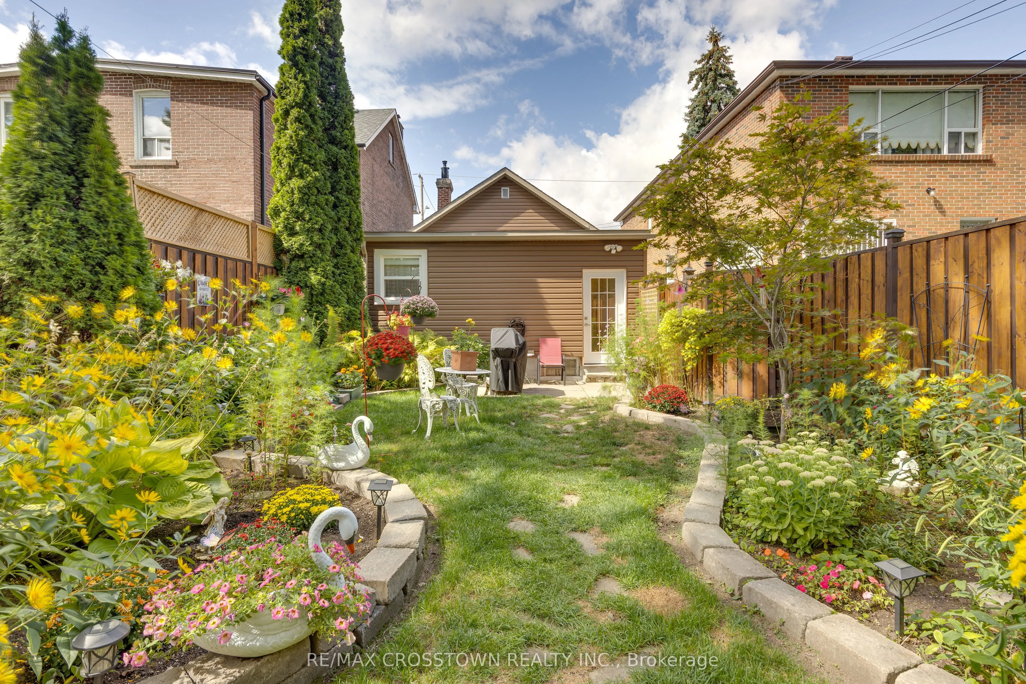 311 Chisholm Avenue