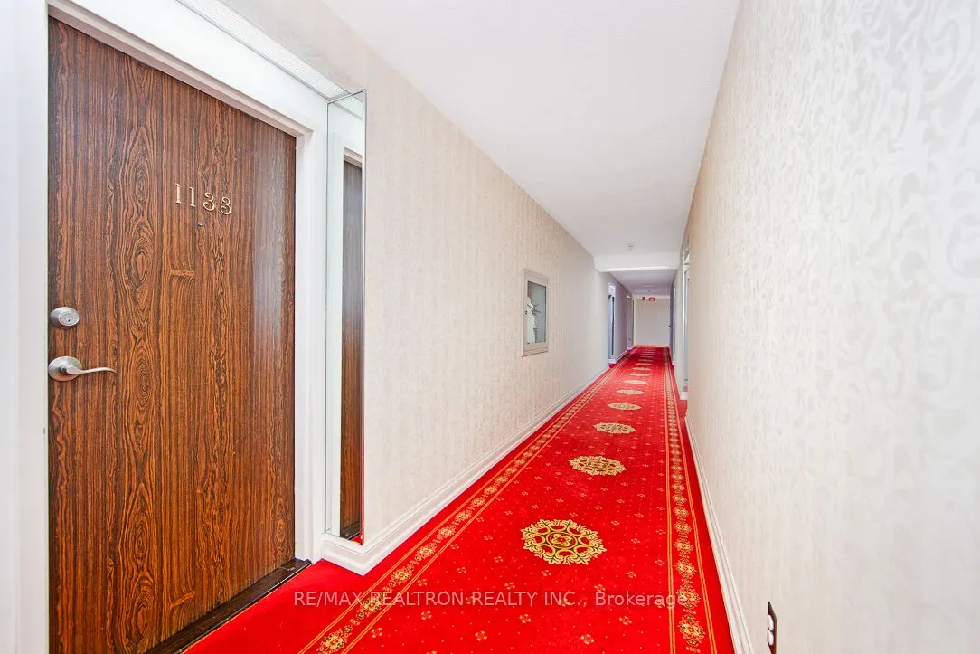 25 Bamburgh Circle, #1133