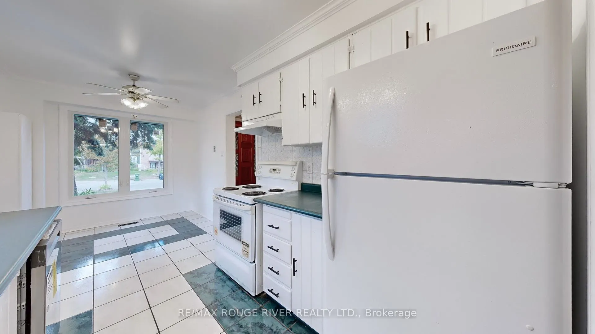 48 Millhouse Crescent