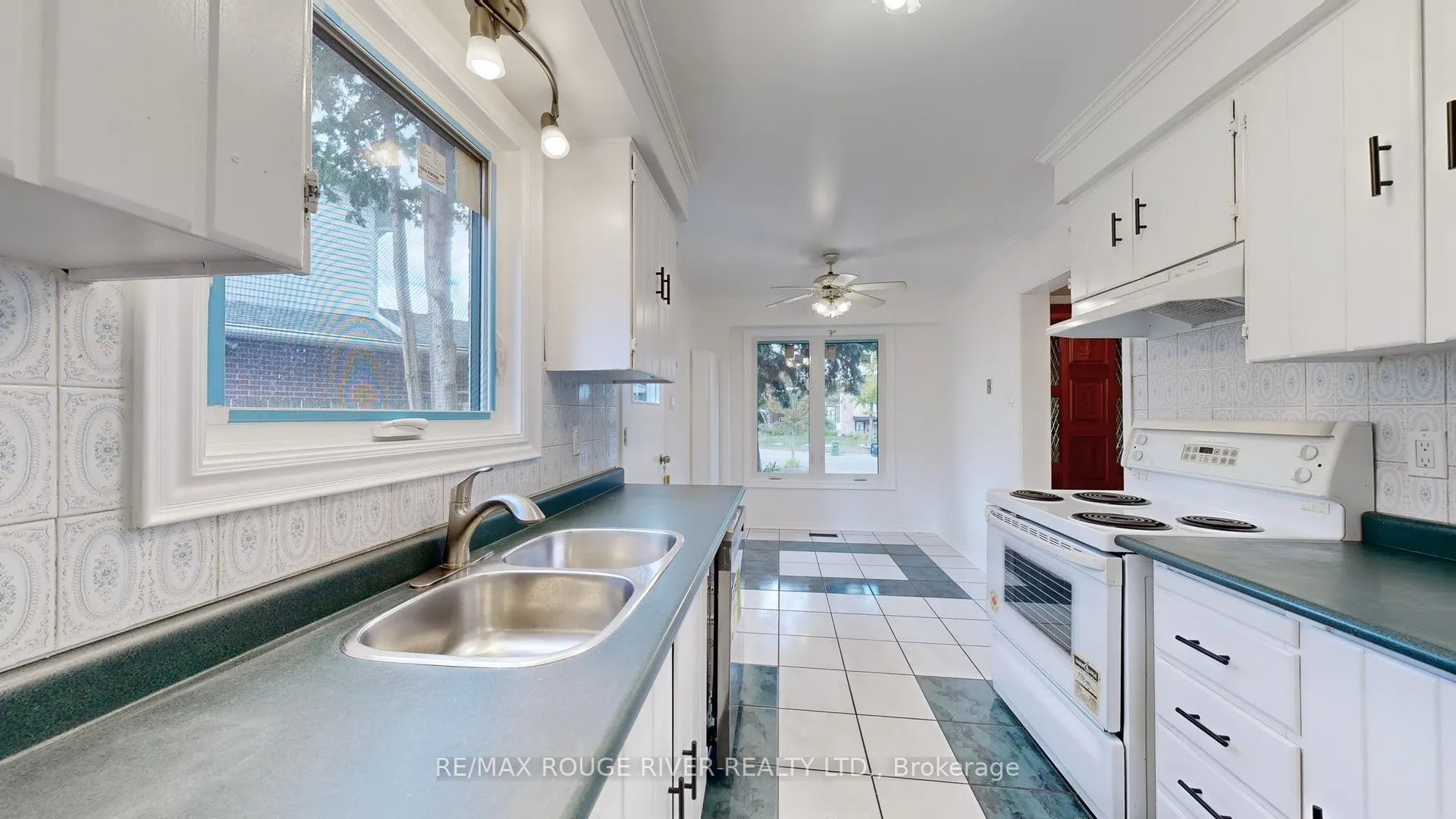 48 Millhouse Crescent