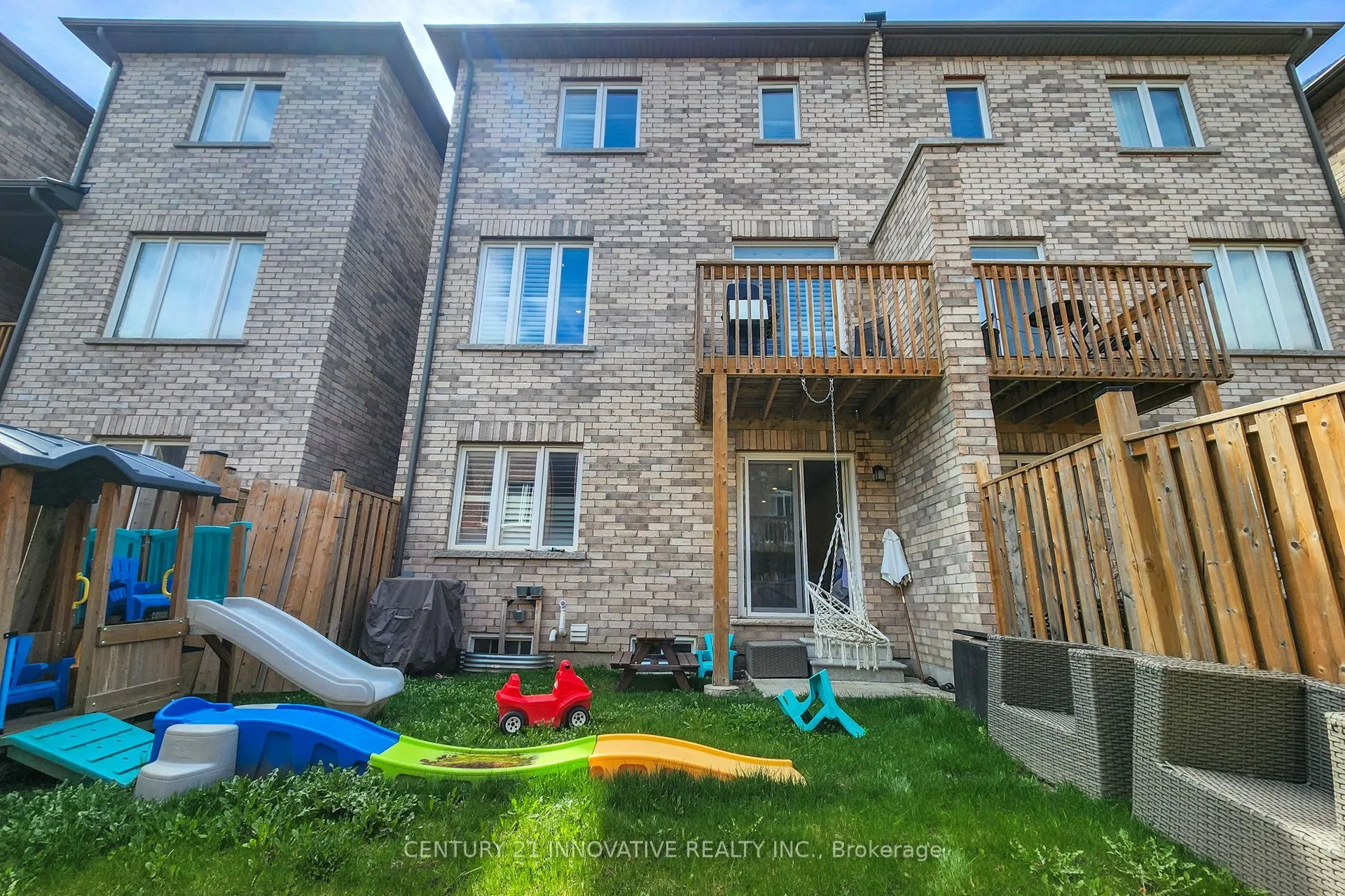 2349 Usman Road