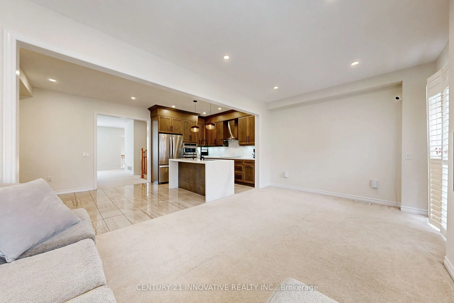 2349 Usman Road