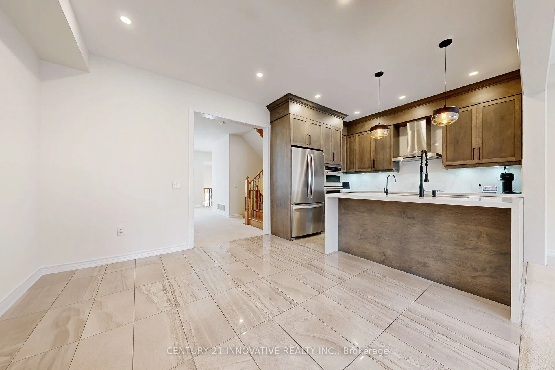 2349 Usman Road