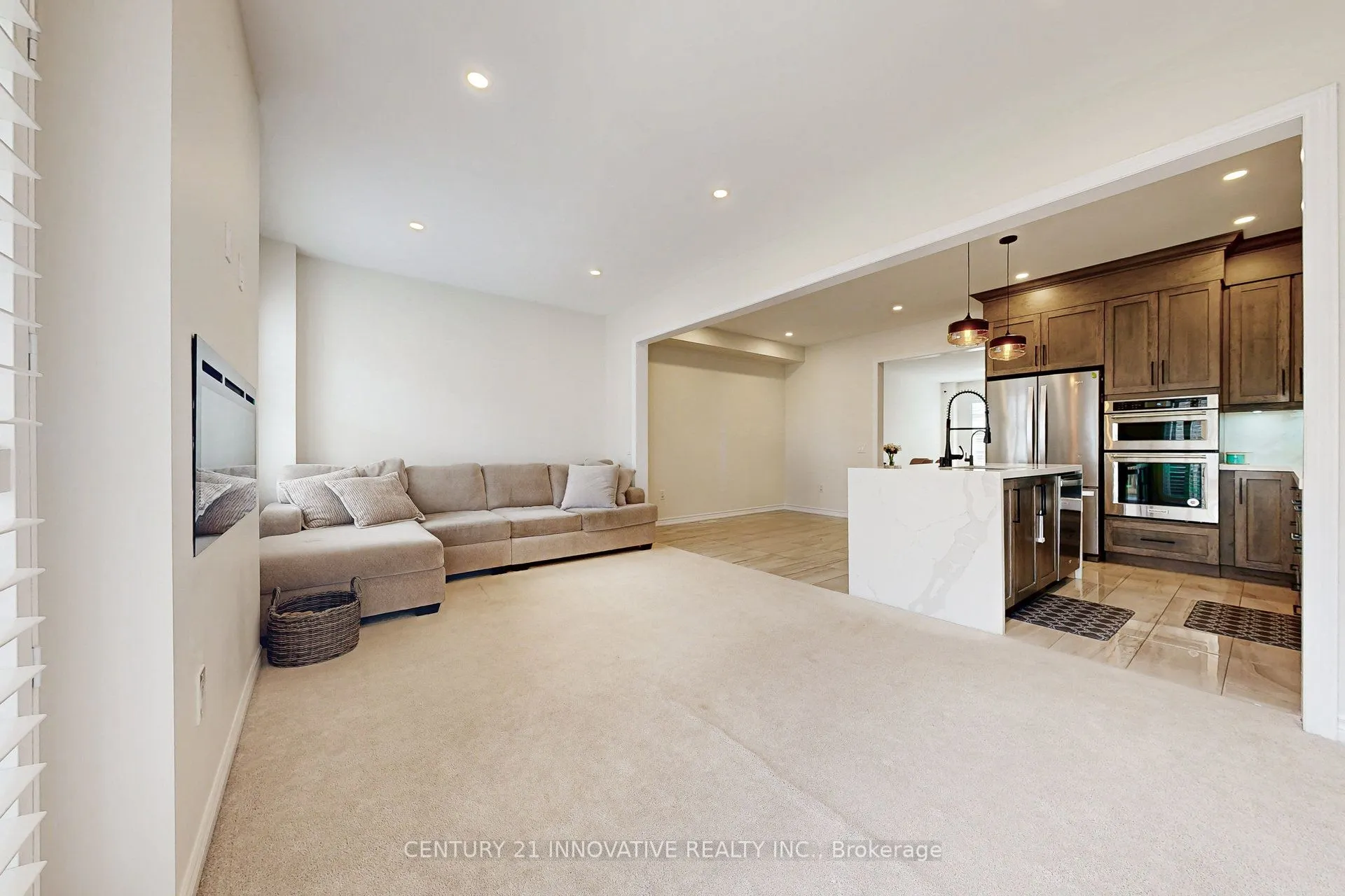 2349 Usman Road