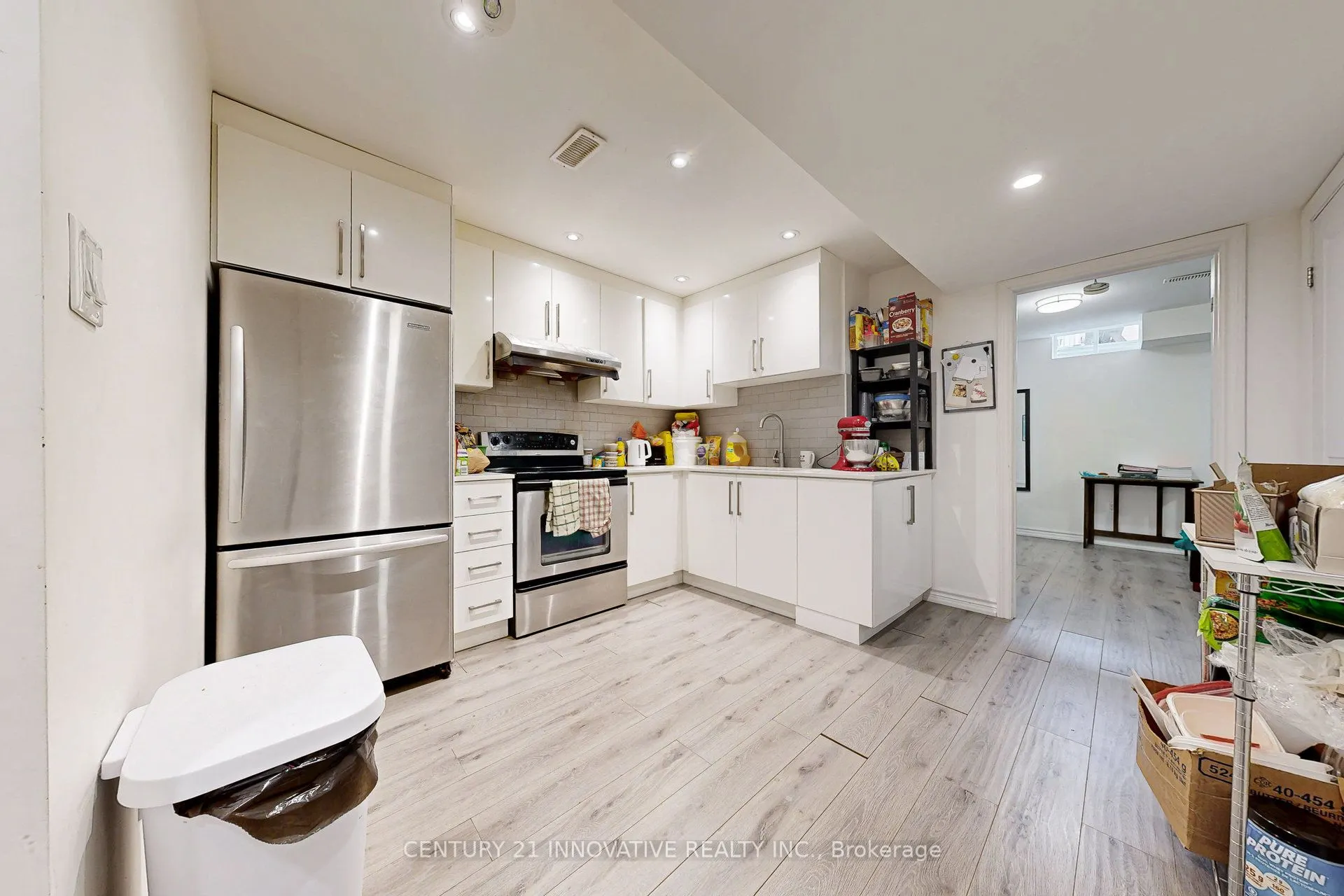 2349 Usman Road