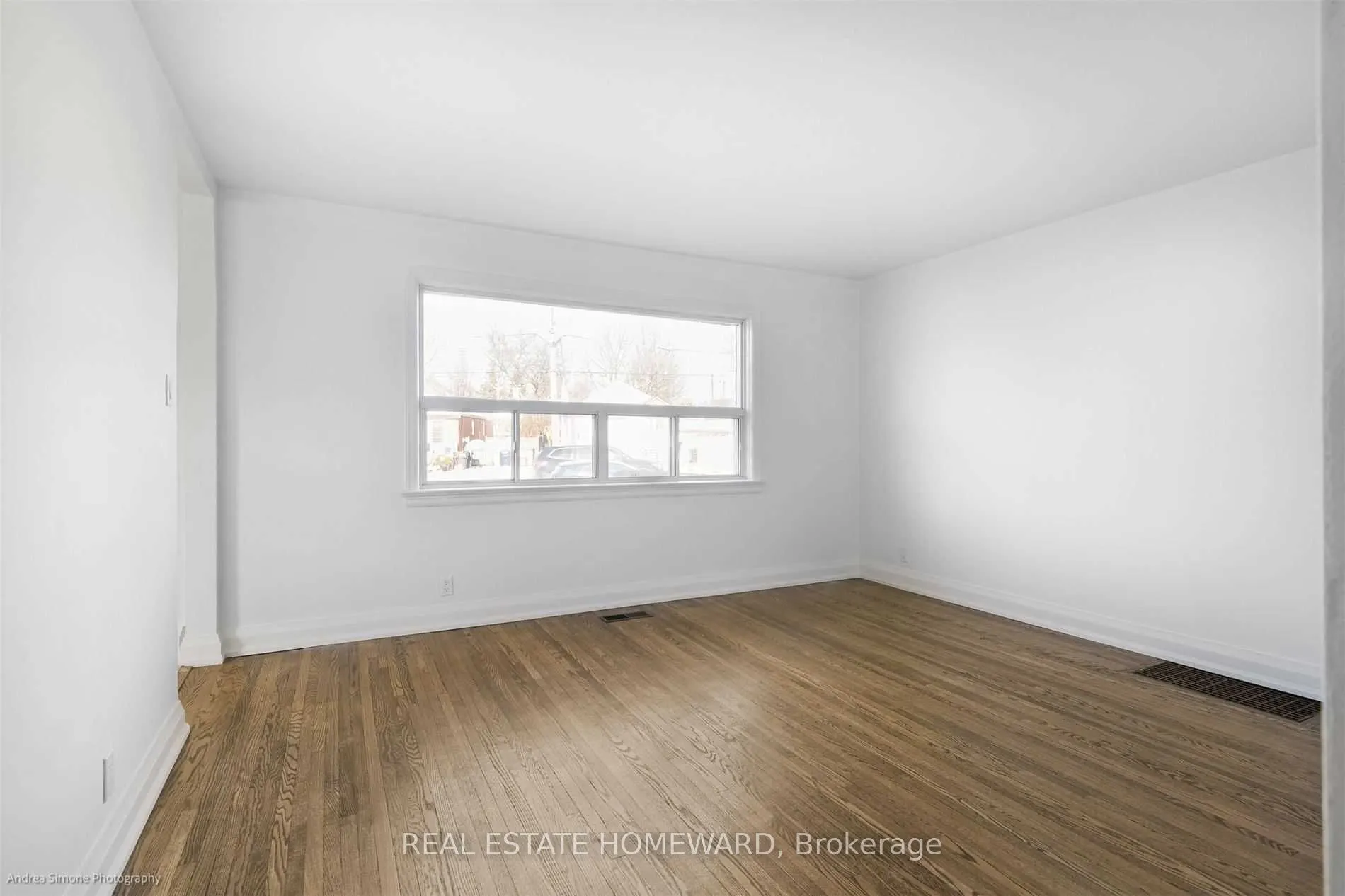 45 Edge Park Avenue