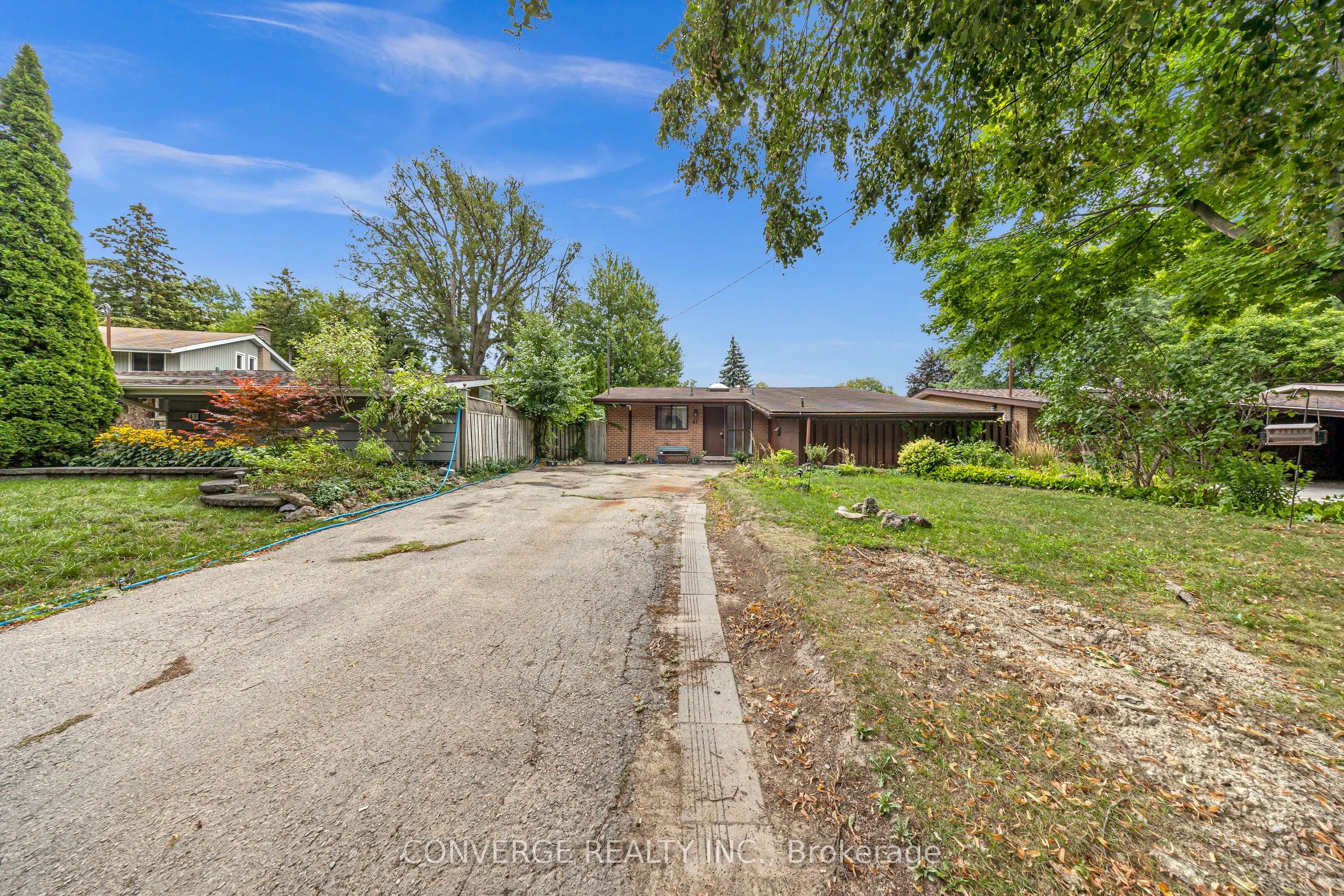 41 Brookridge Drive