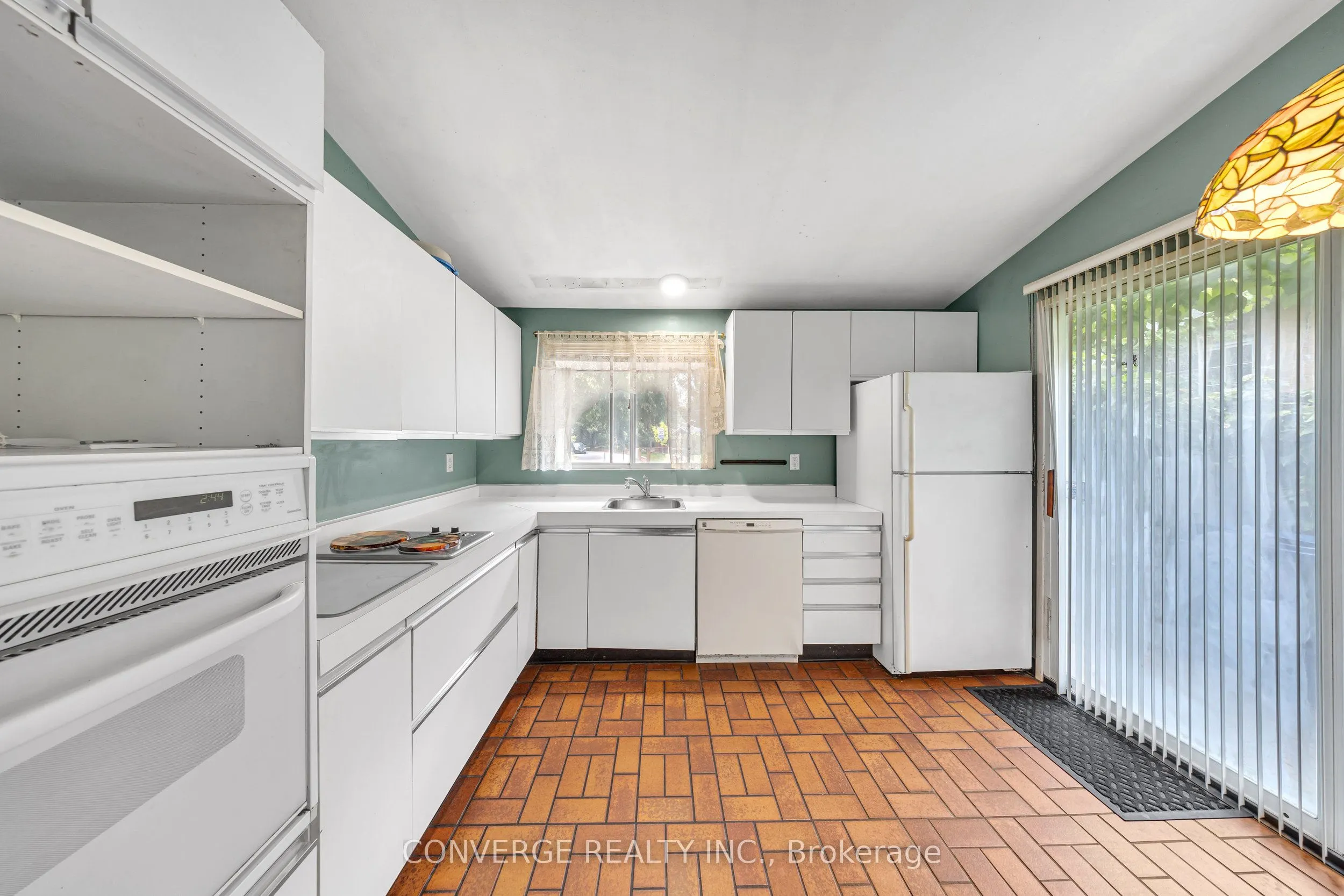 41 Brookridge Drive