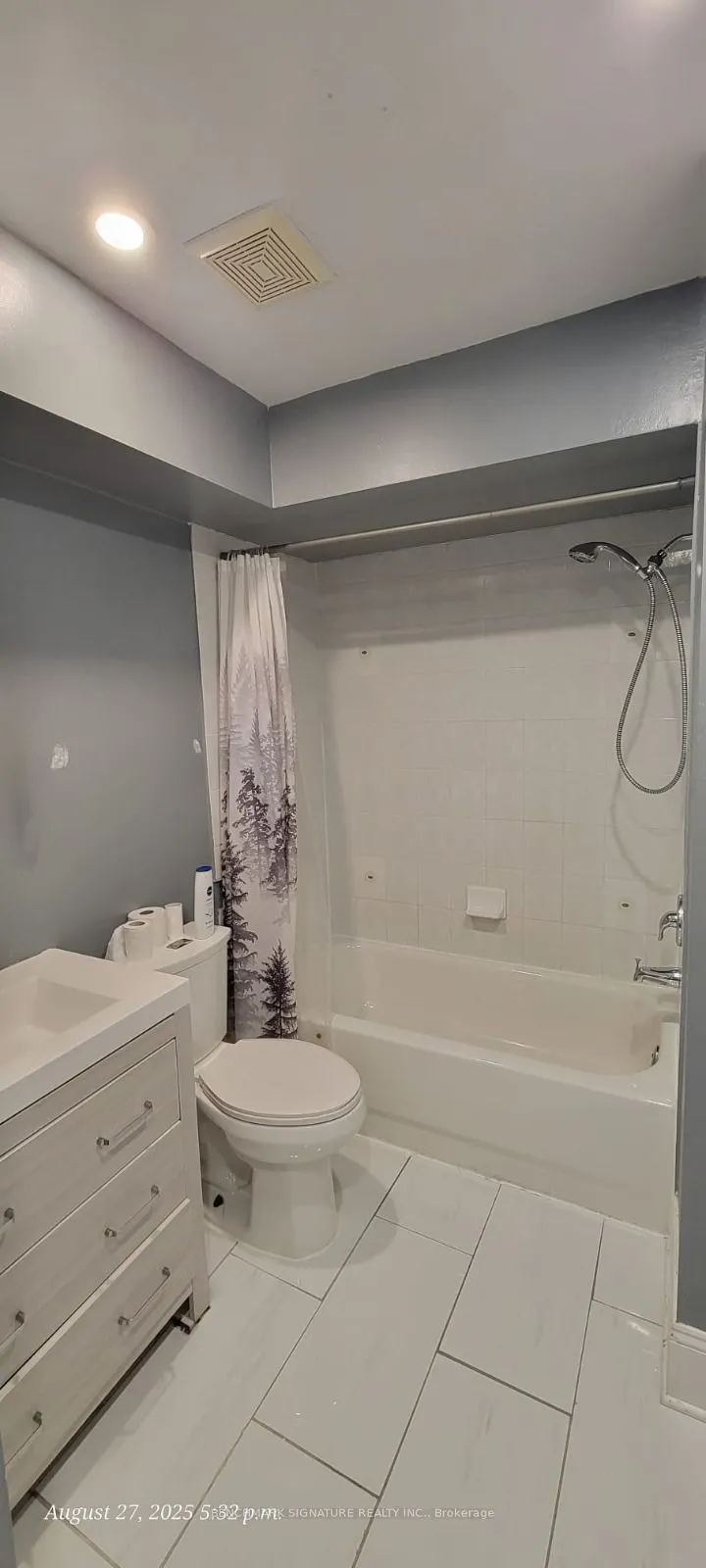 1635 Pickering Parkway, #8