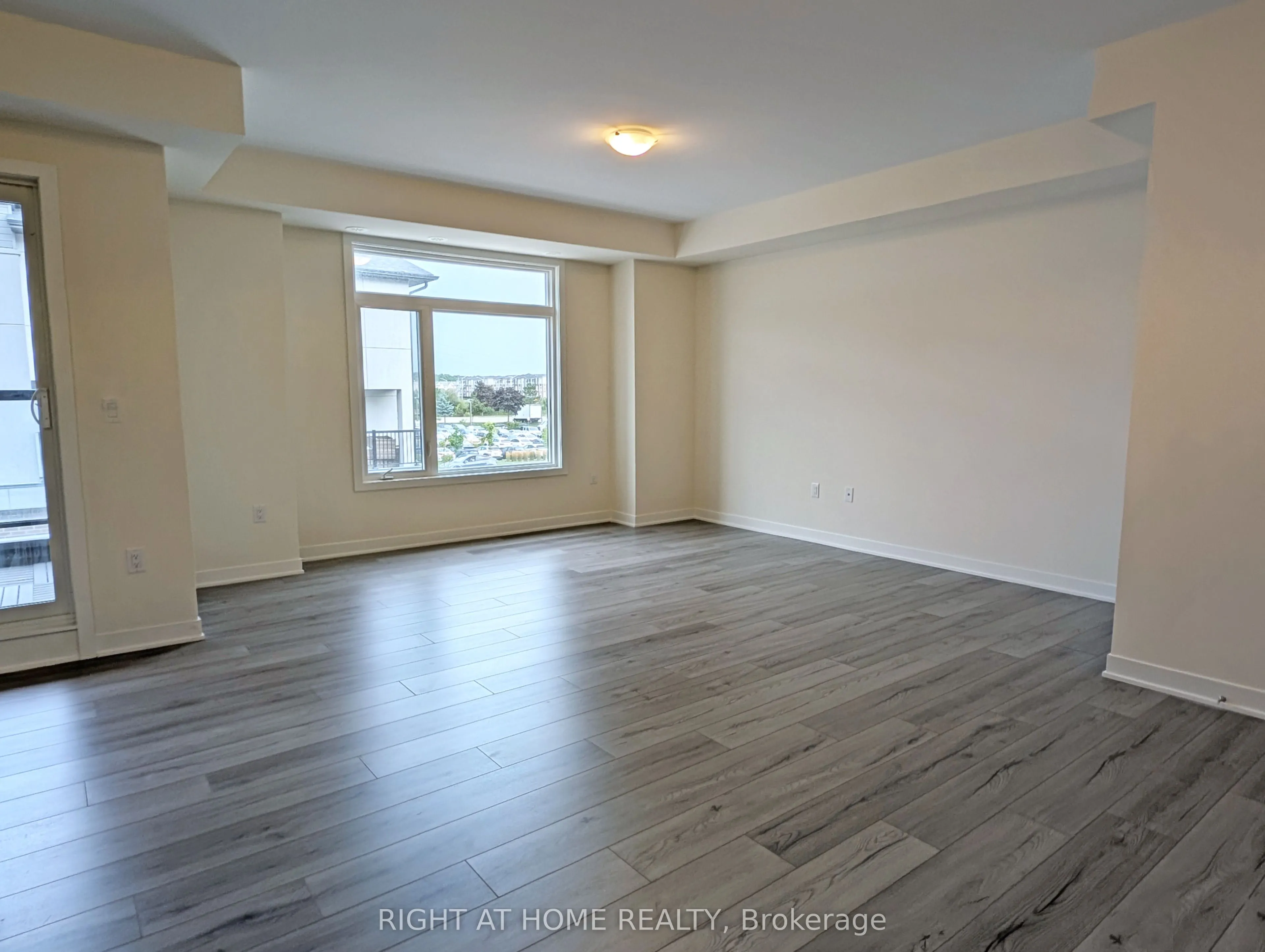 1695 Dersan Street, #1416